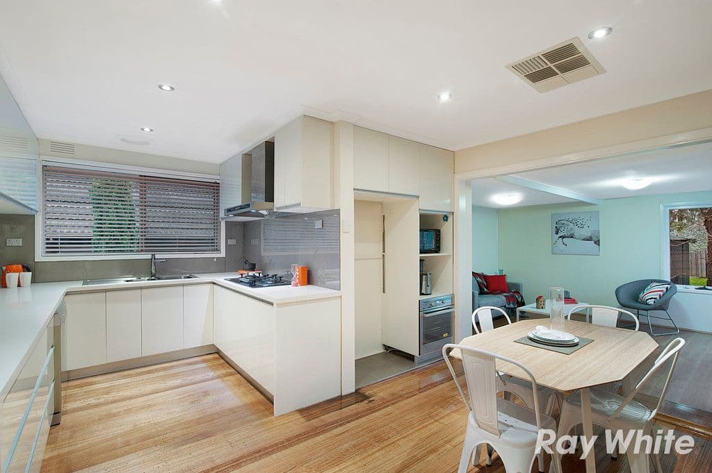 29 Kelvin Drive, Ferntree Gully VIC 3156, Ferntree Gully - Thumbnail 4