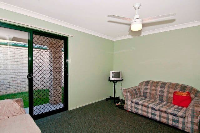 CRESTMEAD QLD 4132, Crestmead - Thumbnail 5