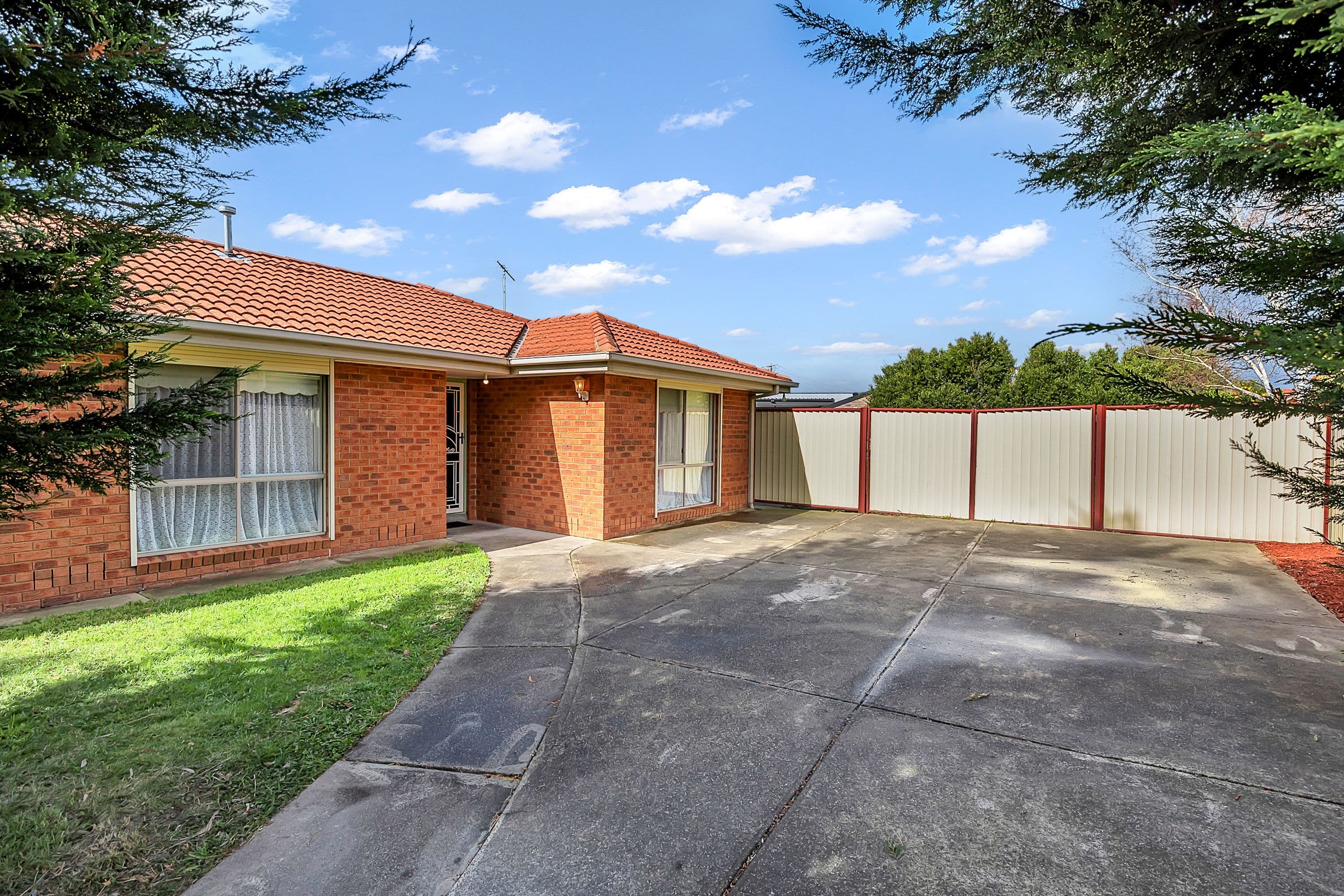 12 Gillingham Crescent, Craigieburn VIC 3064, Craigieburn - Thumbnail 4