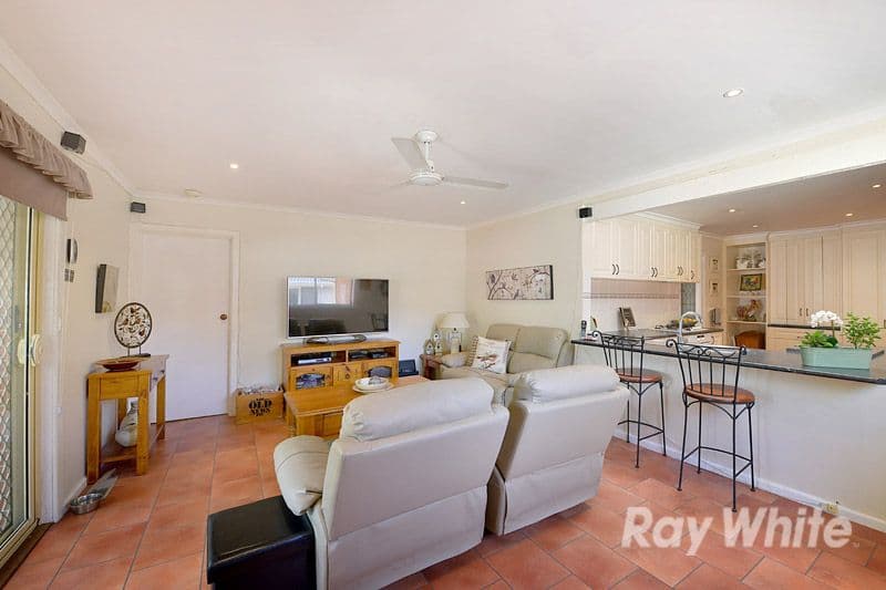27 Sheppard Drive, Scoresby VIC 3179, Scoresby - Thumbnail 3