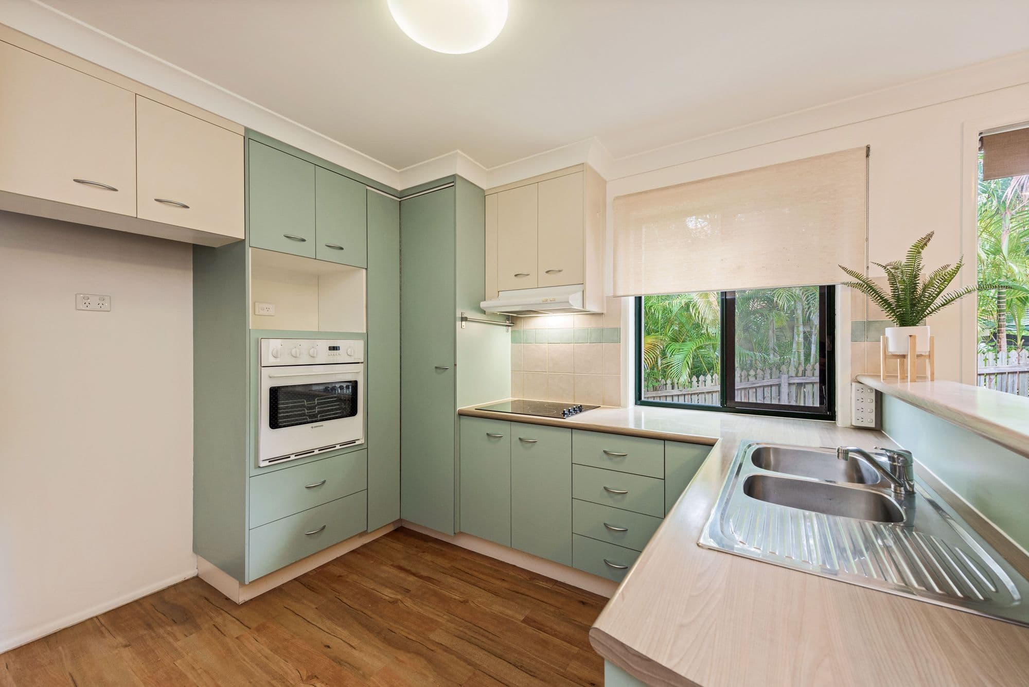 60 Warana Street, The Gap QLD 4061, The Gap - Thumbnail 3