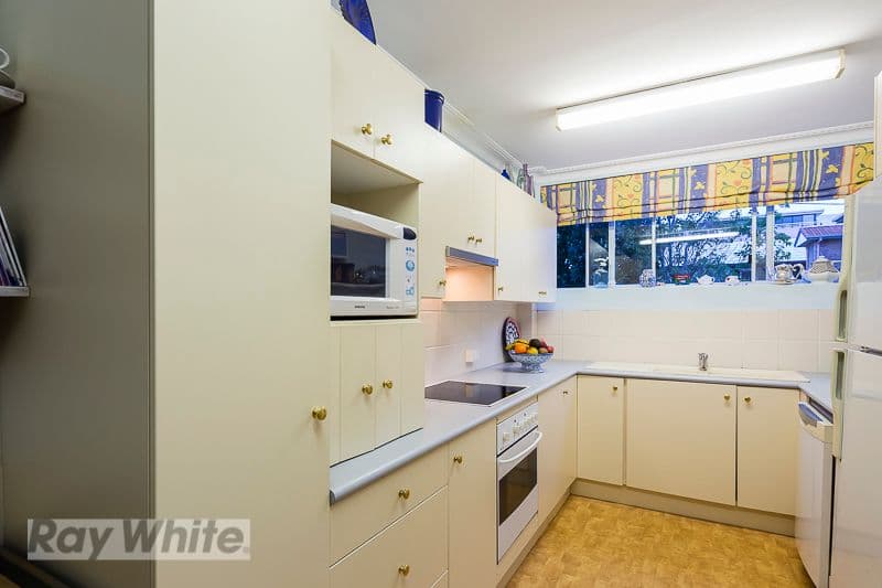 42 Kirkland Avenue, COORPAROO QLD 4151, Coorparoo - Thumbnail 4