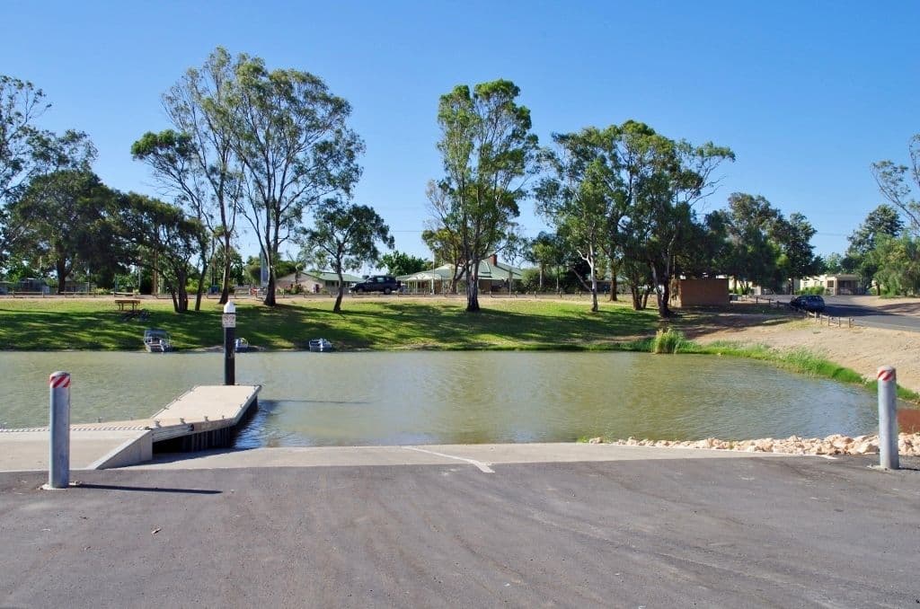 115 Riverview Drive, Berri SA 5343, Berri - Thumbnail 2