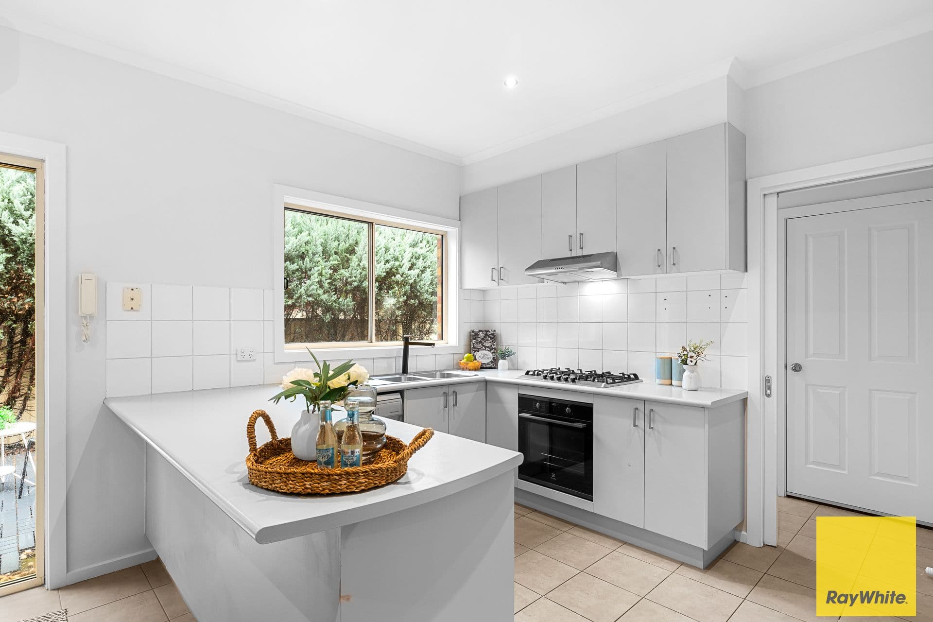 25 Ailsa Street South, Altona Meadows VIC 3028, Altona Meadows - Thumbnail 8