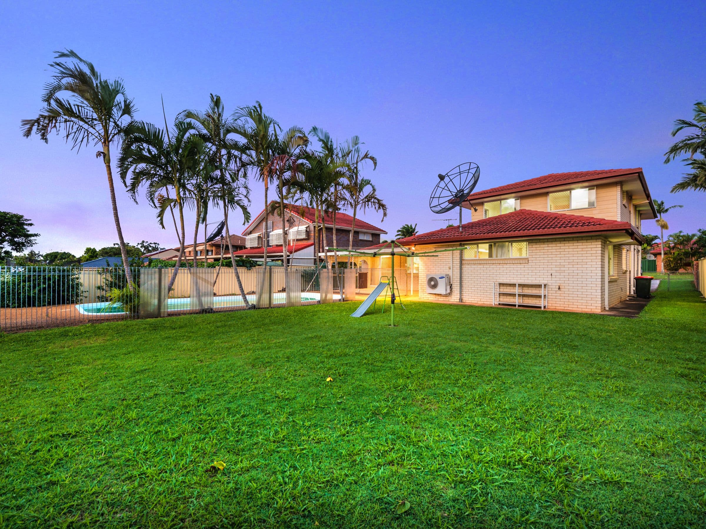 16 Falstaff Street, Sunnybank Hills QLD 4109, Sunnybank Hills - Thumbnail 2