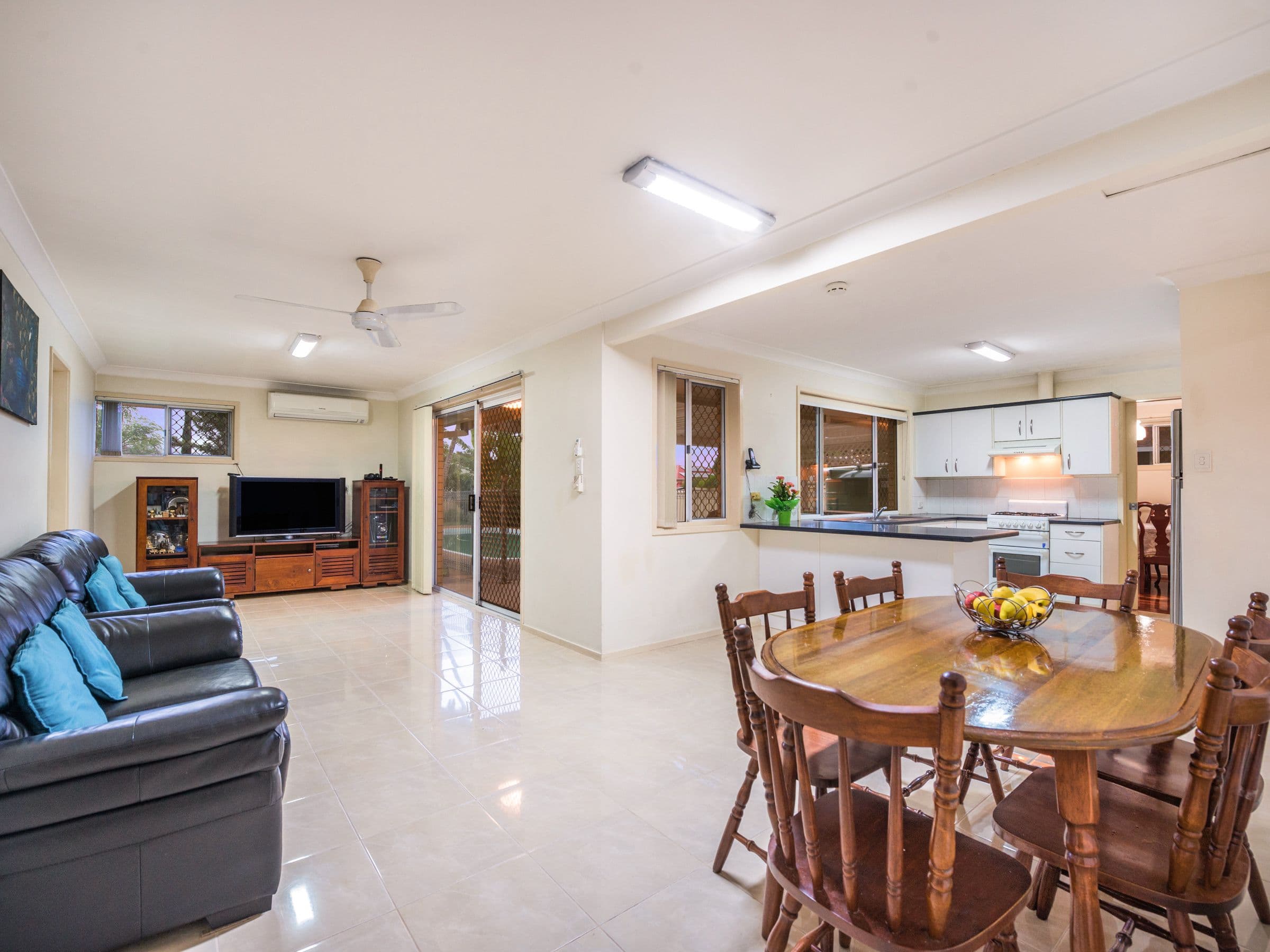 16 Falstaff Street, Sunnybank Hills QLD 4109, Sunnybank Hills - Thumbnail 6
