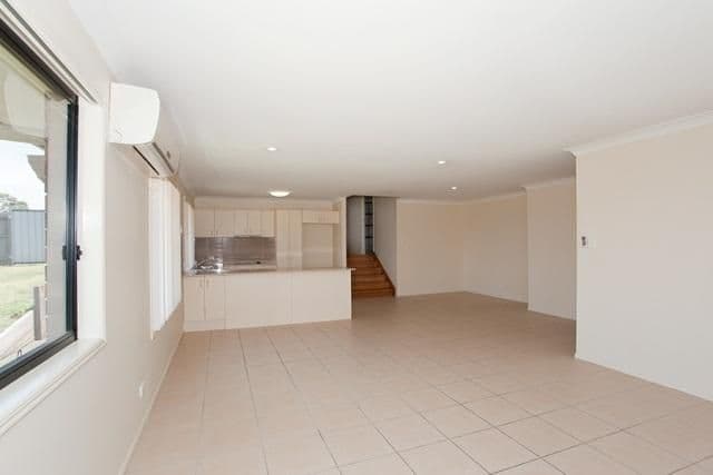 2 Moorina Drive, Harristown QLD 4350, Harristown - Thumbnail 5
