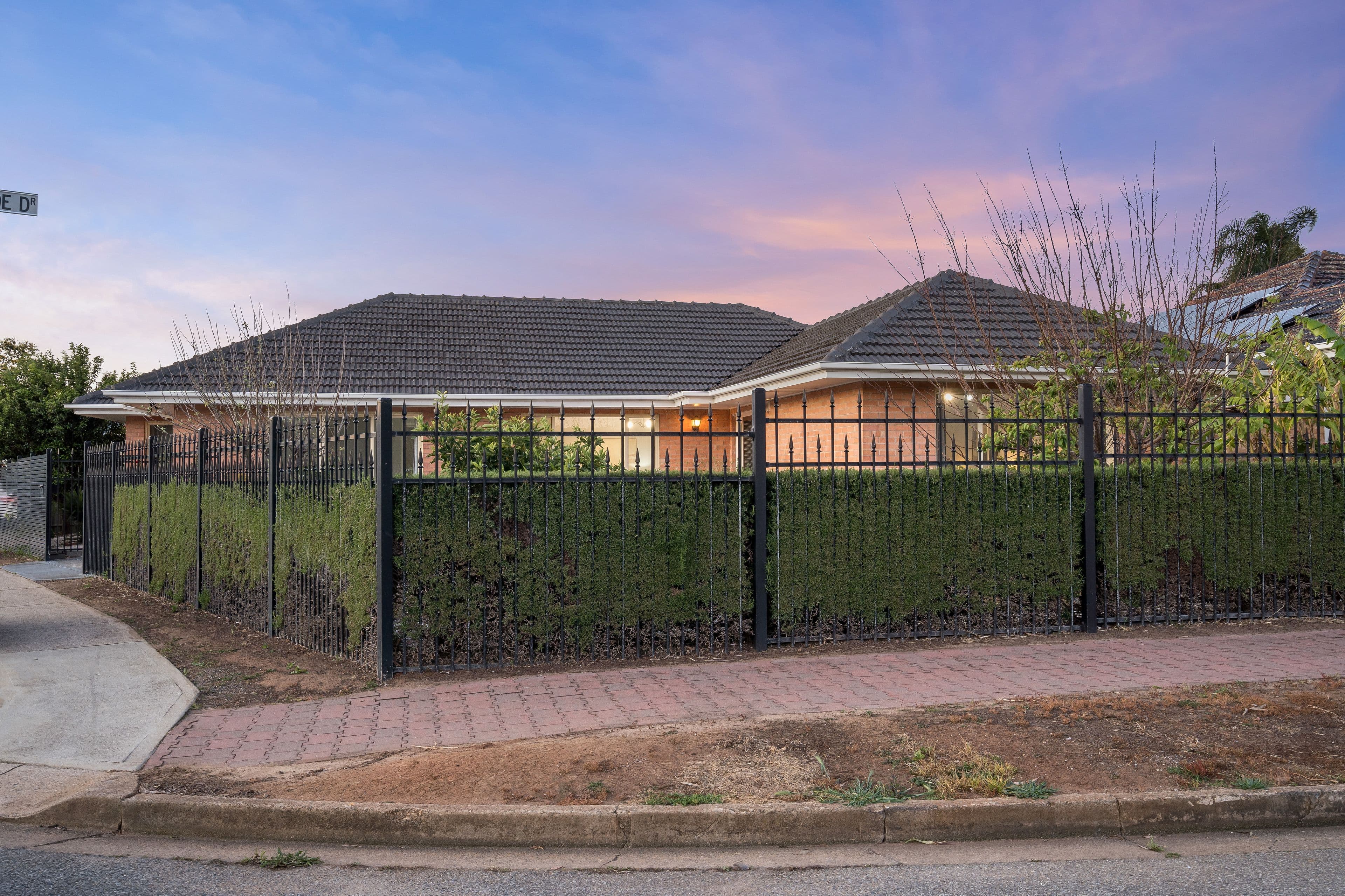 1 Greenglade Drive, Mitchell Park SA 5043, Mitchell Park - Thumbnail 3
