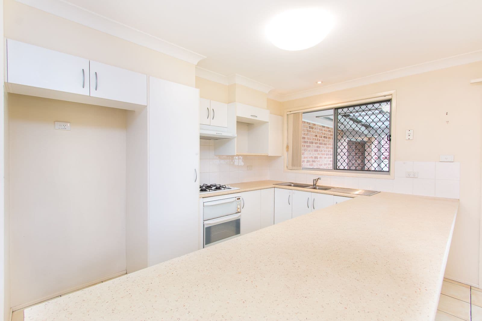 28 Eucalyptus Circuit, Warabrook - Thumbnail 3