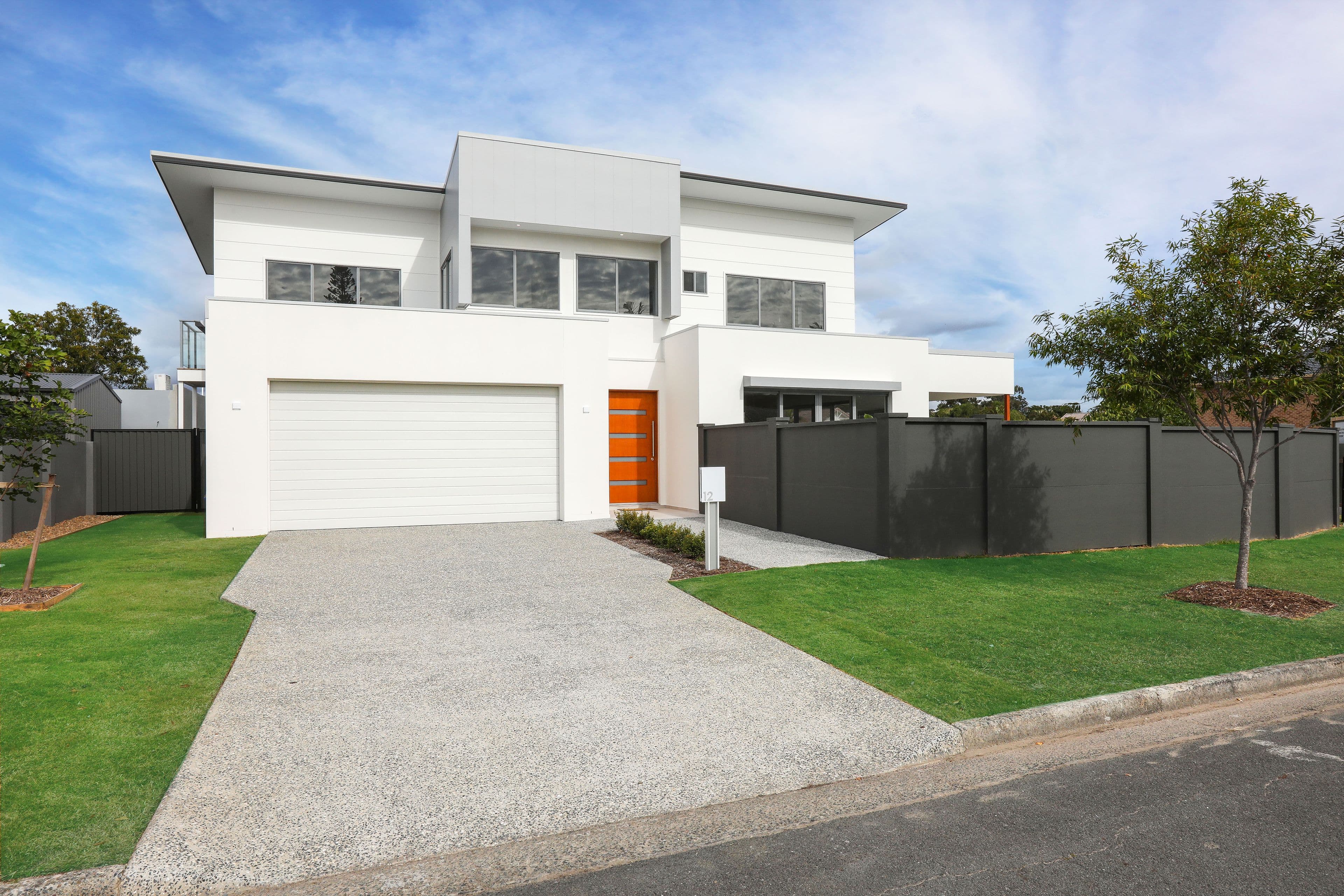 12 Collins Crescent, Benowa QLD 4217, Benowa - Thumbnail 2