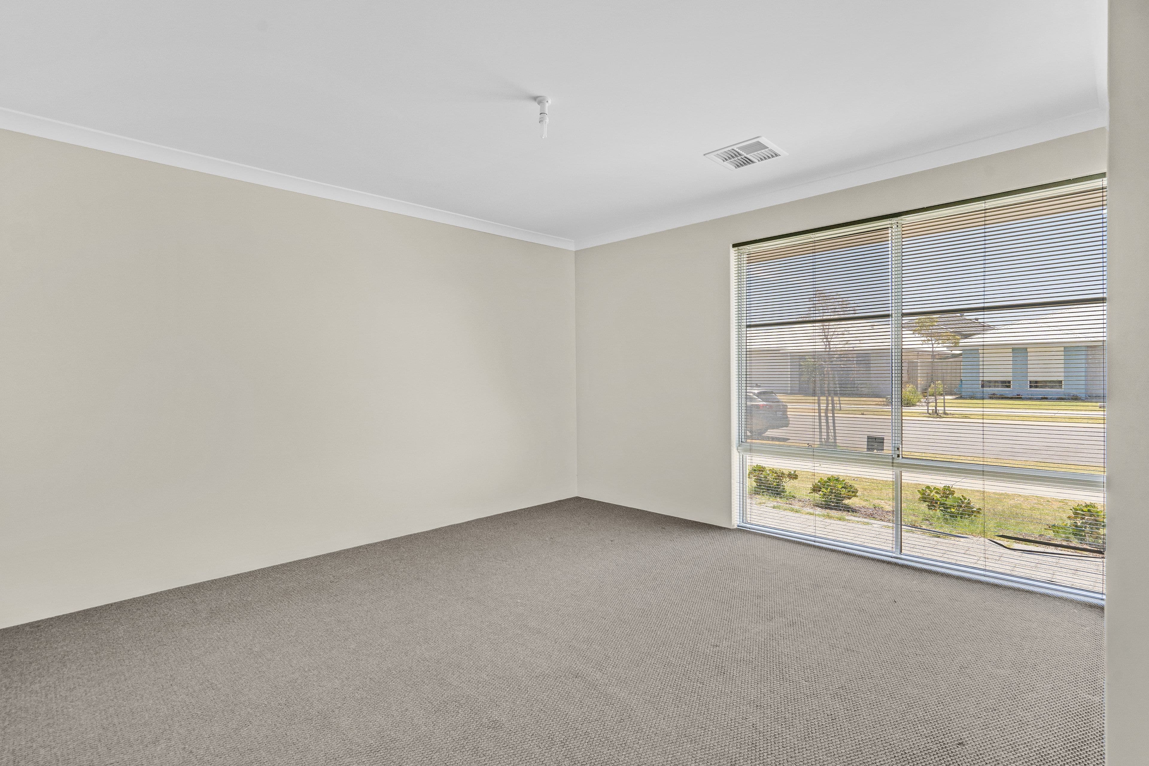46 Allatoona Avenue, Golden Bay WA 6174, Golden Bay - Thumbnail 2