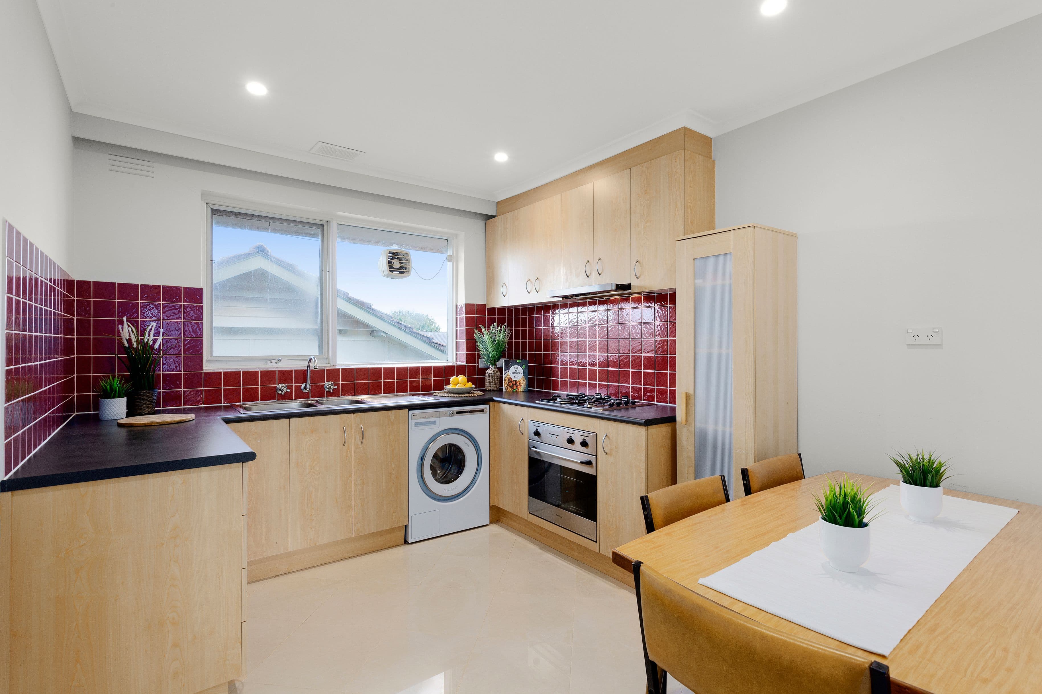 9 Clapham Road, Hughesdale VIC 3166, Hughesdale - Thumbnail 3