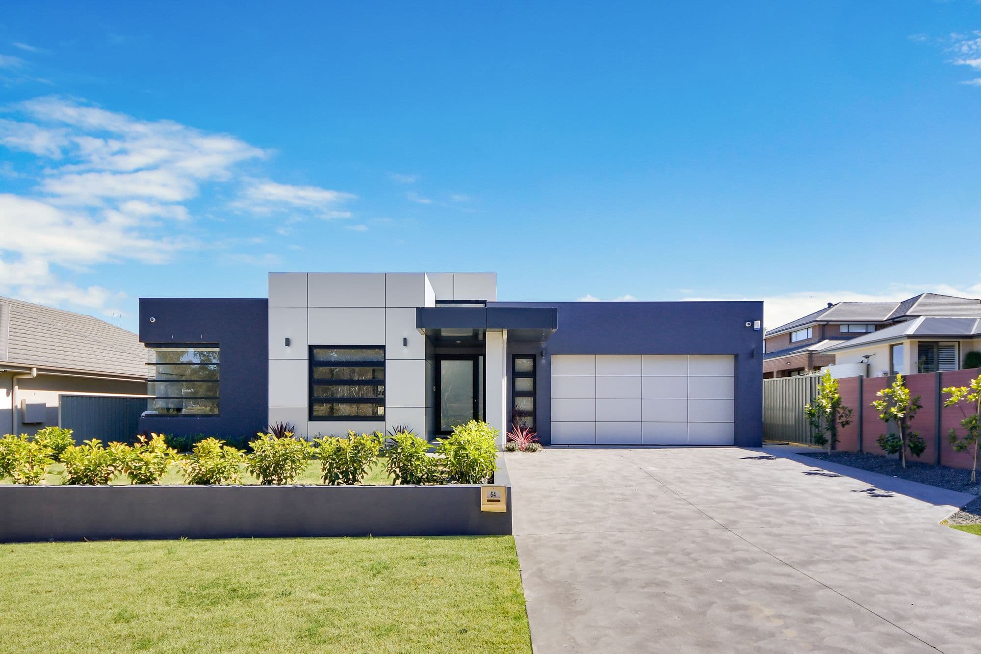 64 Jenolan Circuit, Harrington Park - Image 1