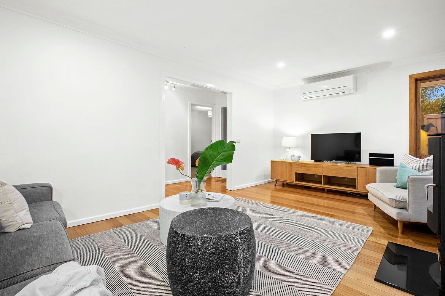 24 Sycamore Avenue, Mentone VIC 3194, Mentone - Thumbnail 4