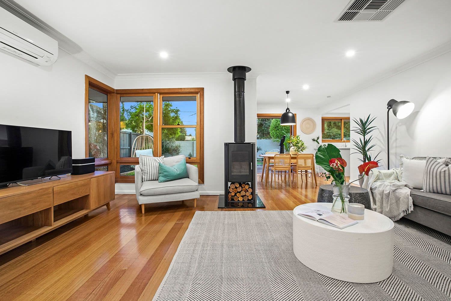 24 Sycamore Avenue, Mentone VIC 3194, Mentone - Thumbnail 5