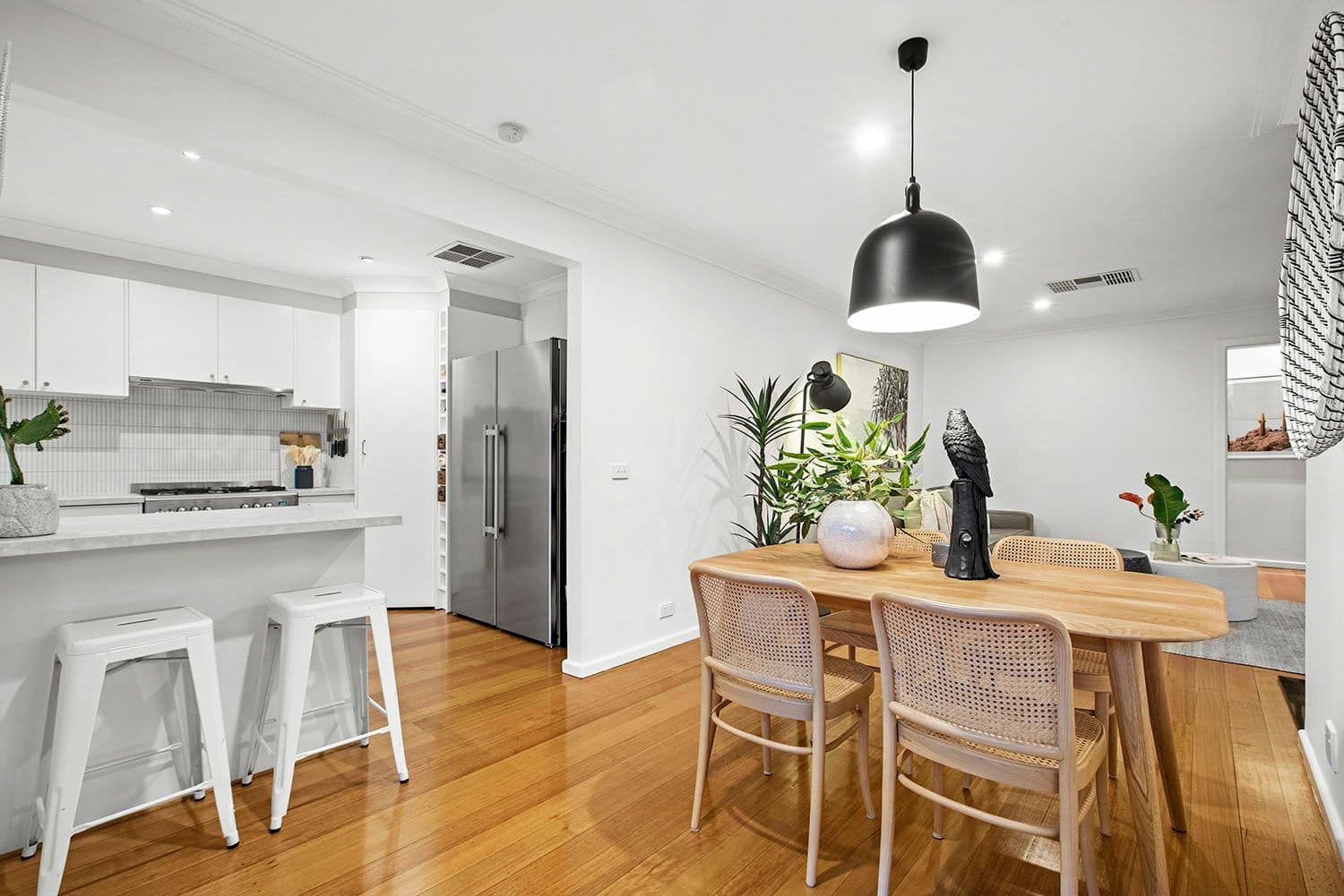 24 Sycamore Avenue, Mentone VIC 3194, Mentone - Thumbnail 7