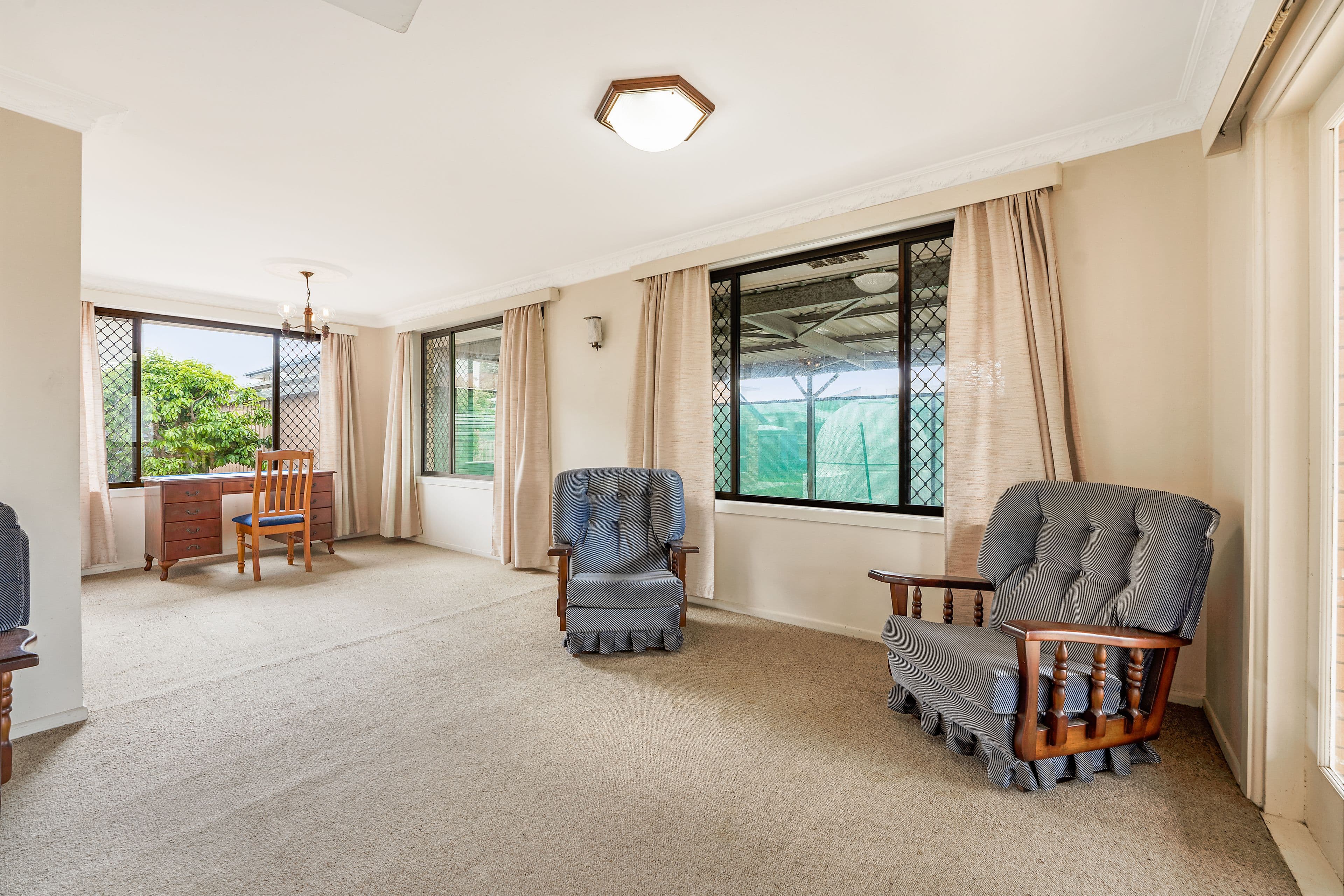 32 Langdon Avenue, Margate QLD 4019, Margate - Thumbnail 7