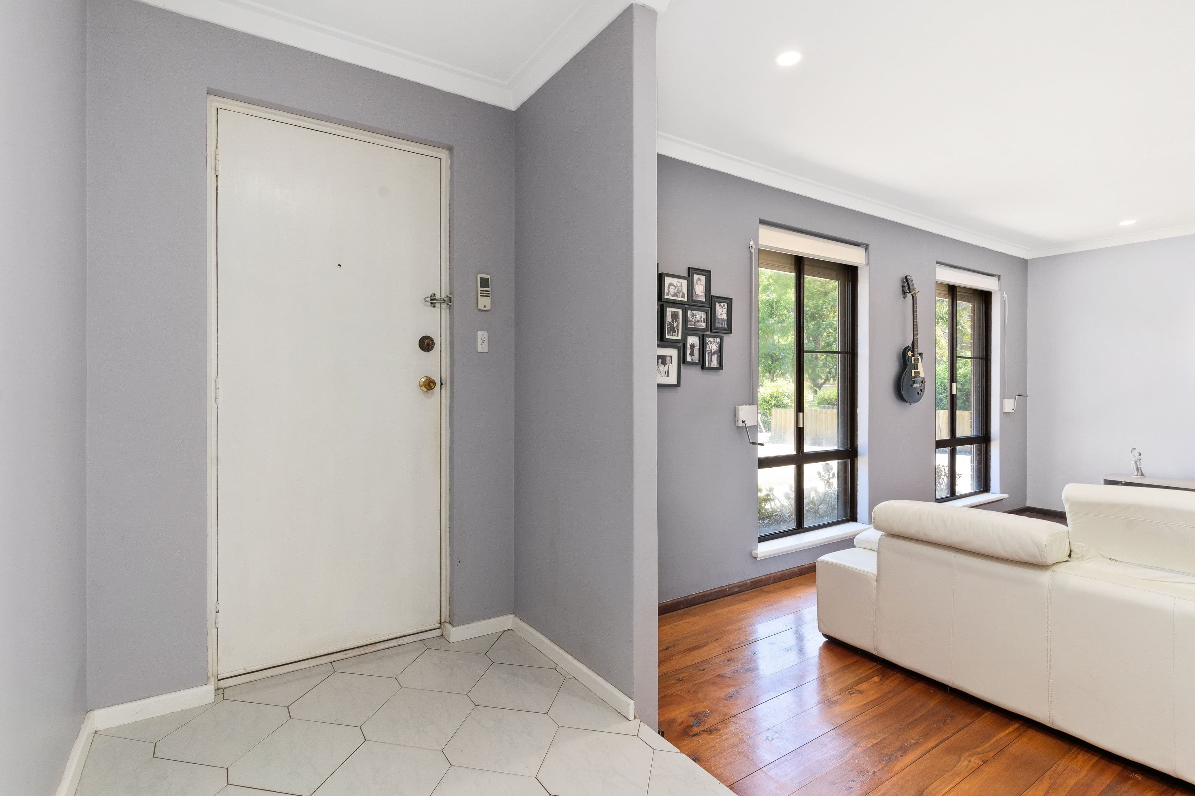 21 Mallee Way, Forrestfield WA 6058, Forrestfield - Thumbnail 2