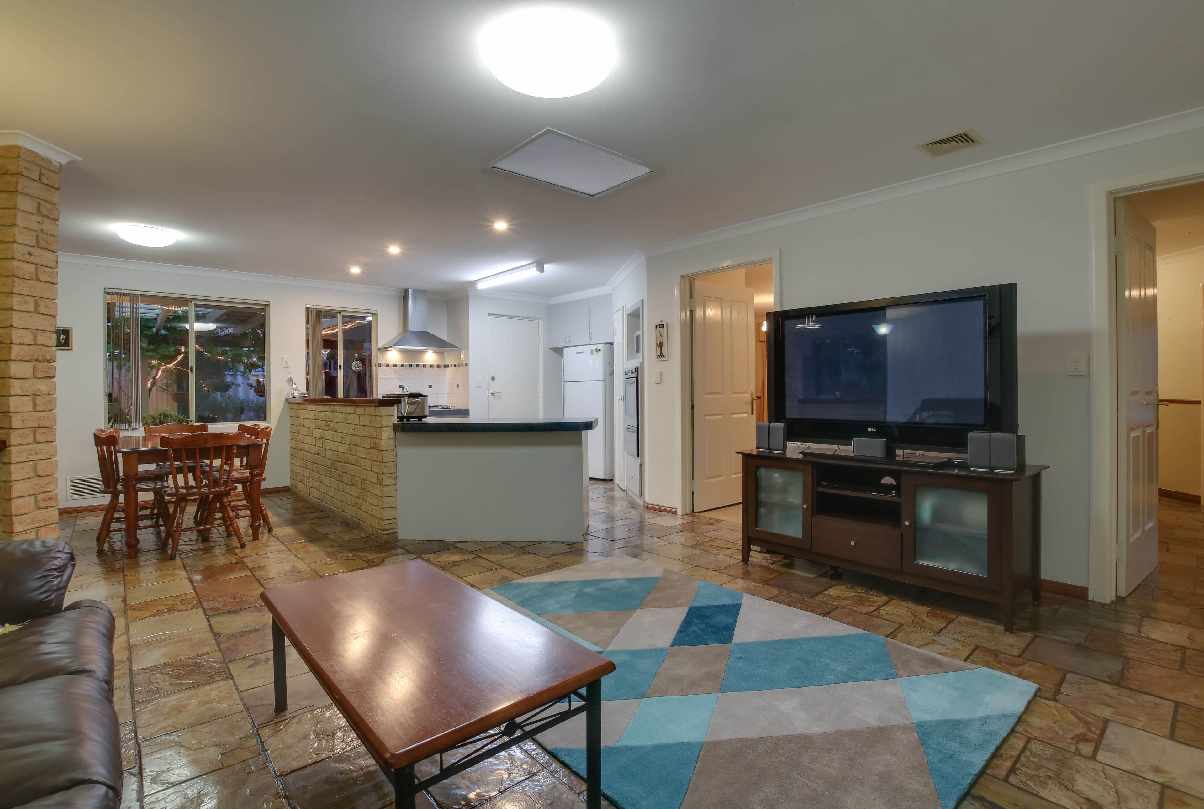 42 Waterdale Road, Ivanhoe, Ivanhoe - Thumbnail 7