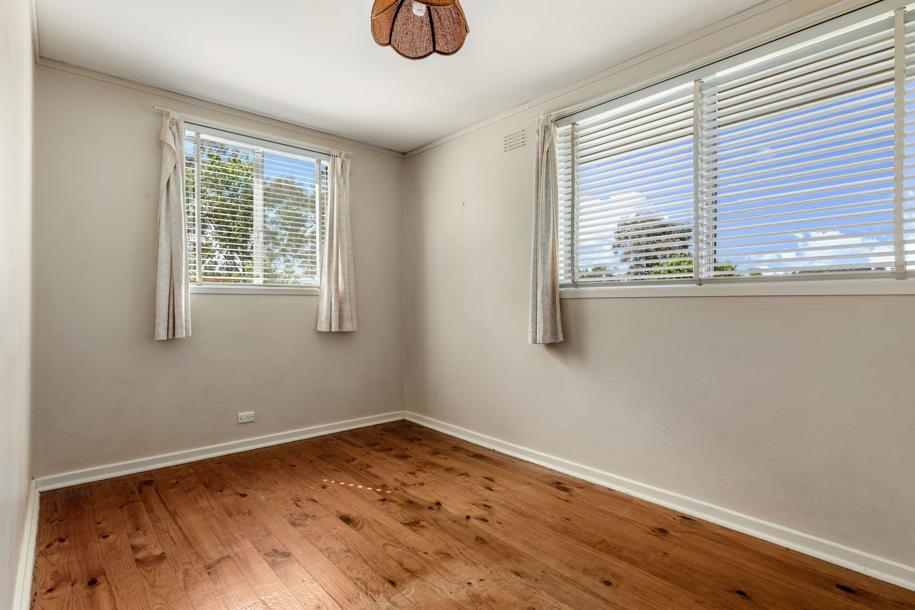 19 Roberts Street, Macquarie ACT 2614, Macquarie - Thumbnail 6