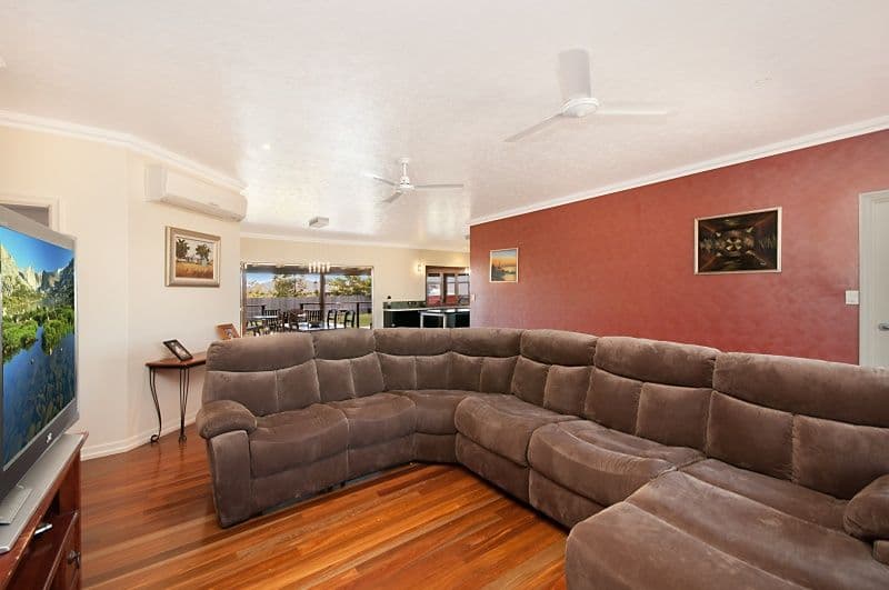 14 Shoalmarra Drive, MOUNT LOW QLD 4818, Mount Low - Thumbnail 2