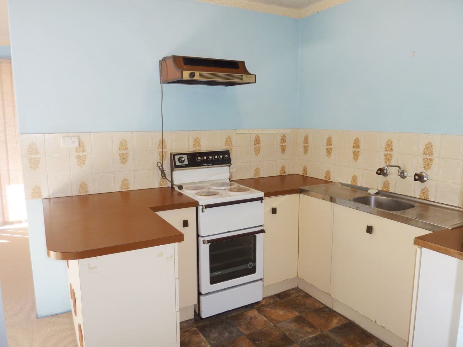 18 High Street, WOONONA NSW 2517, Woonona - Thumbnail 4
