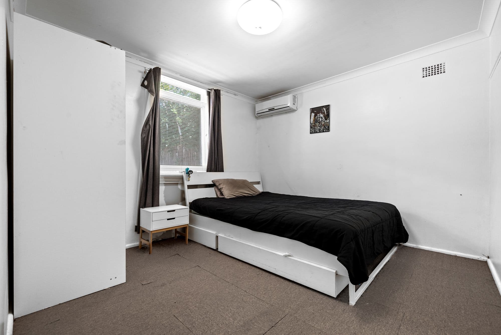 18 Raymond Avenue, Campbelltown NSW 2560, Campbelltown - Thumbnail 6