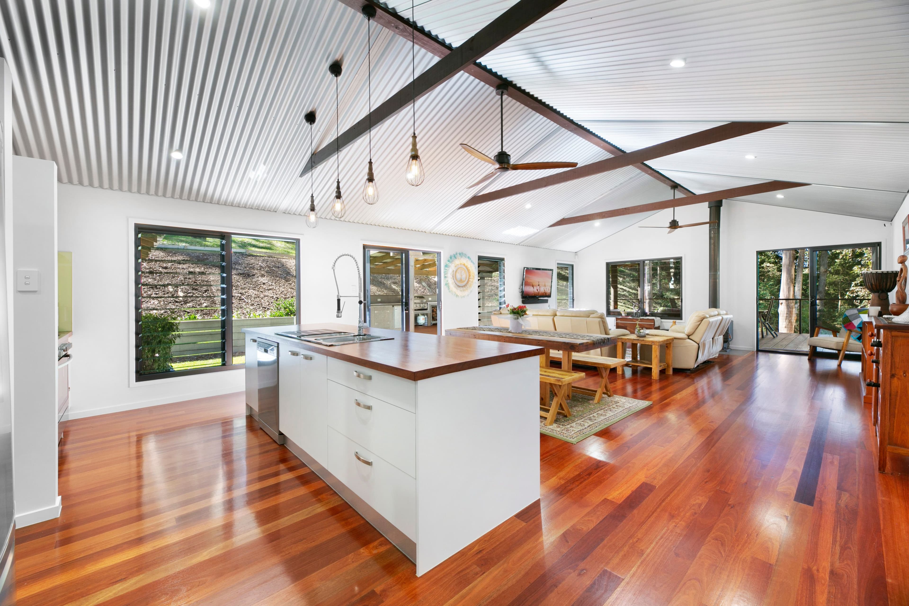 35 Friarbird Crescent, Bonogin QLD 4213, Bonogin - Thumbnail 5