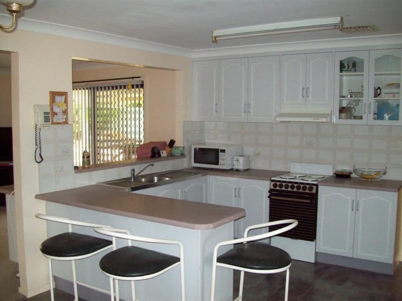 2 Kensington Avenue, DUBBO NSW 2830, Dubbo - Thumbnail 2