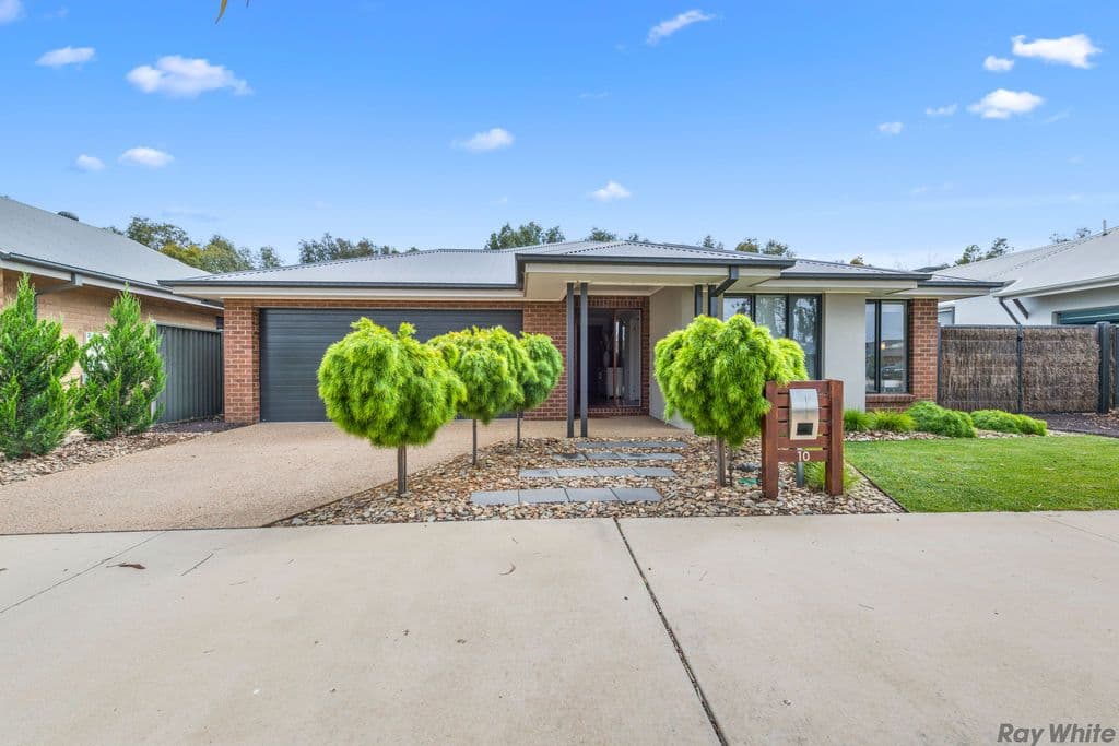 10 Robinson Way, Yarrawonga VIC 3730, Yarrawonga - Image 1