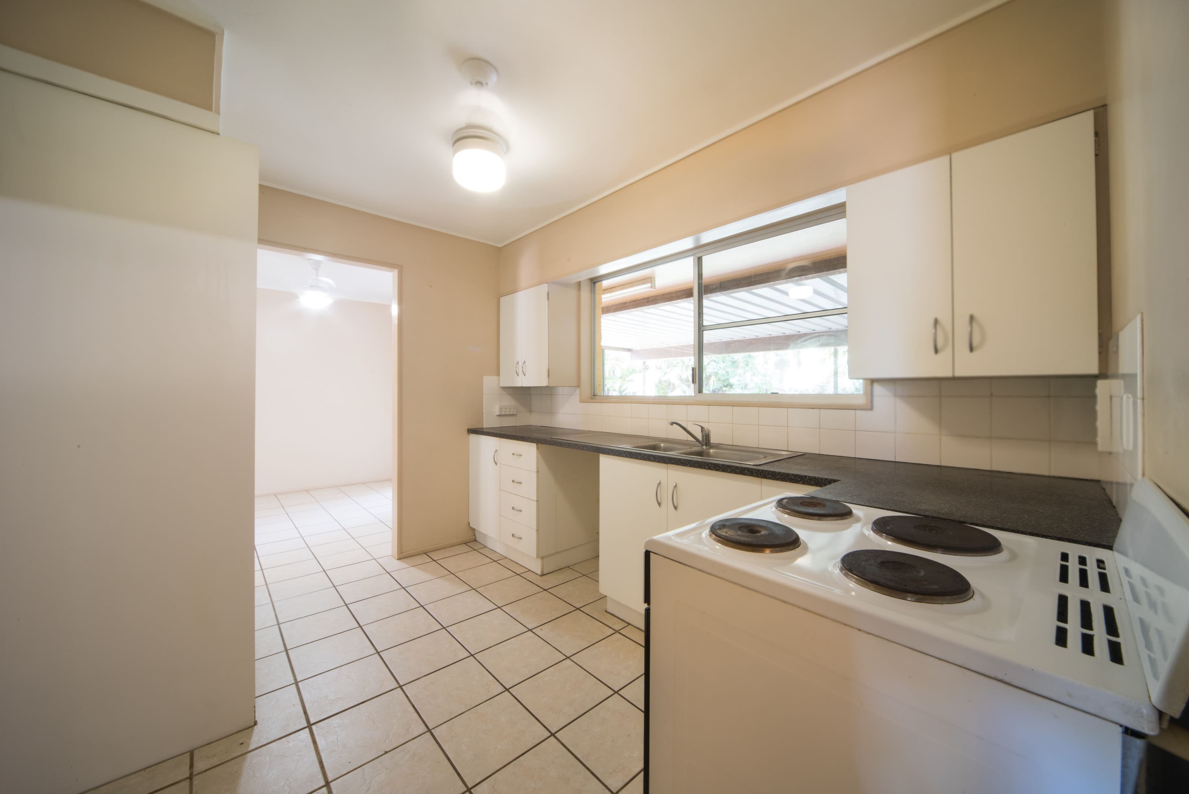 473 Shute Harbour Road, Mount Julian QLD 4800, Mount Julian - Thumbnail 4