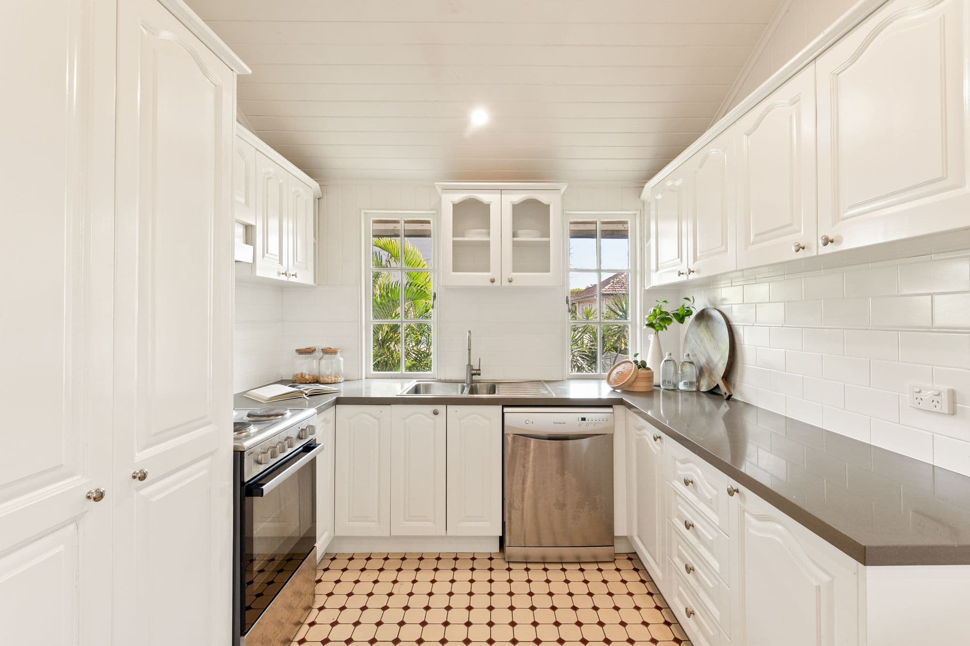 17 Eton Street, Bulimba QLD 4171, Bulimba - Thumbnail 4