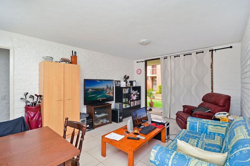1374 Gold Coast Highway, PALM BEACH QLD 4221, Palm Beach - Thumbnail 3