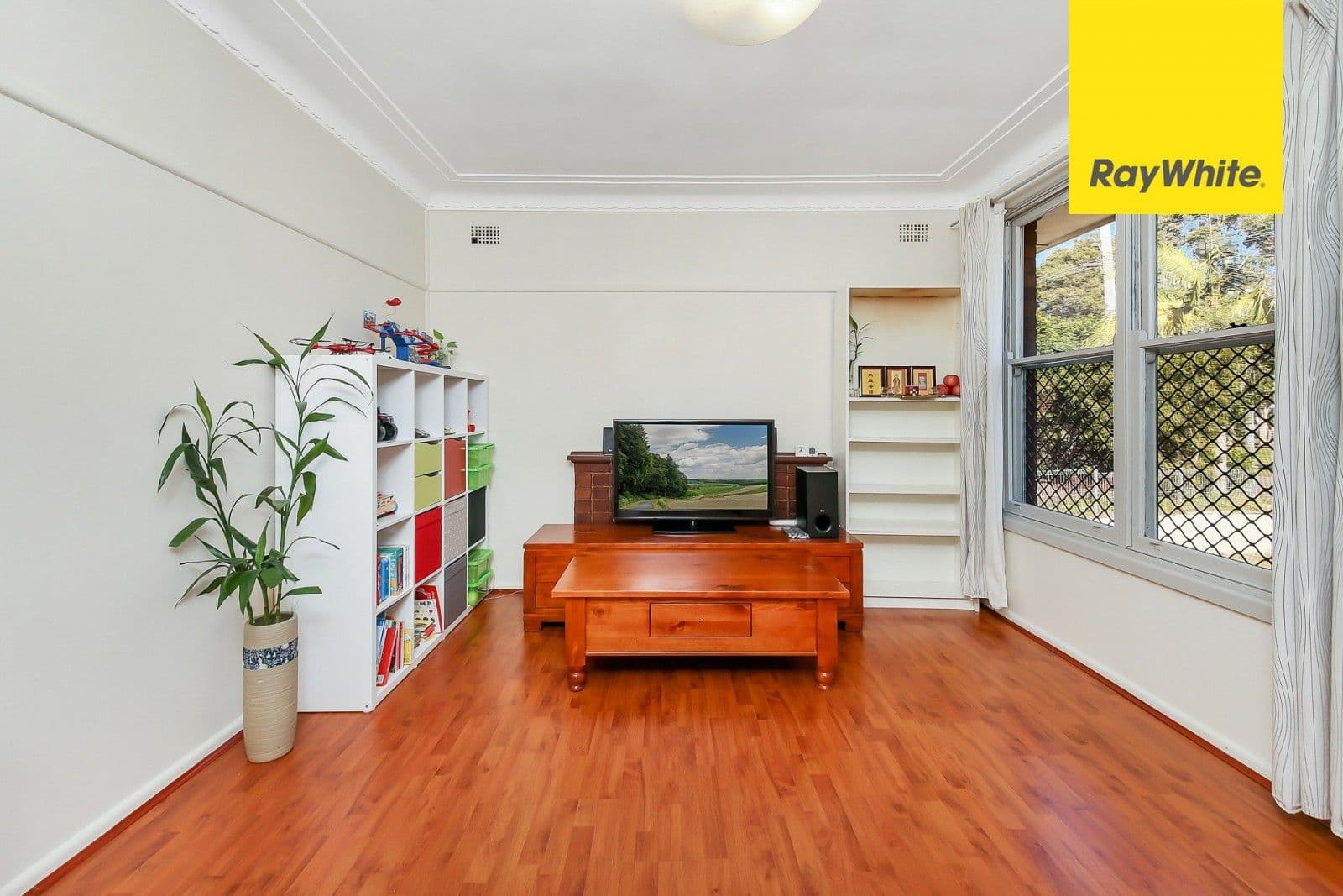 4 Hedley Street, Riverwood NSW 2210, Riverwood - Thumbnail 3