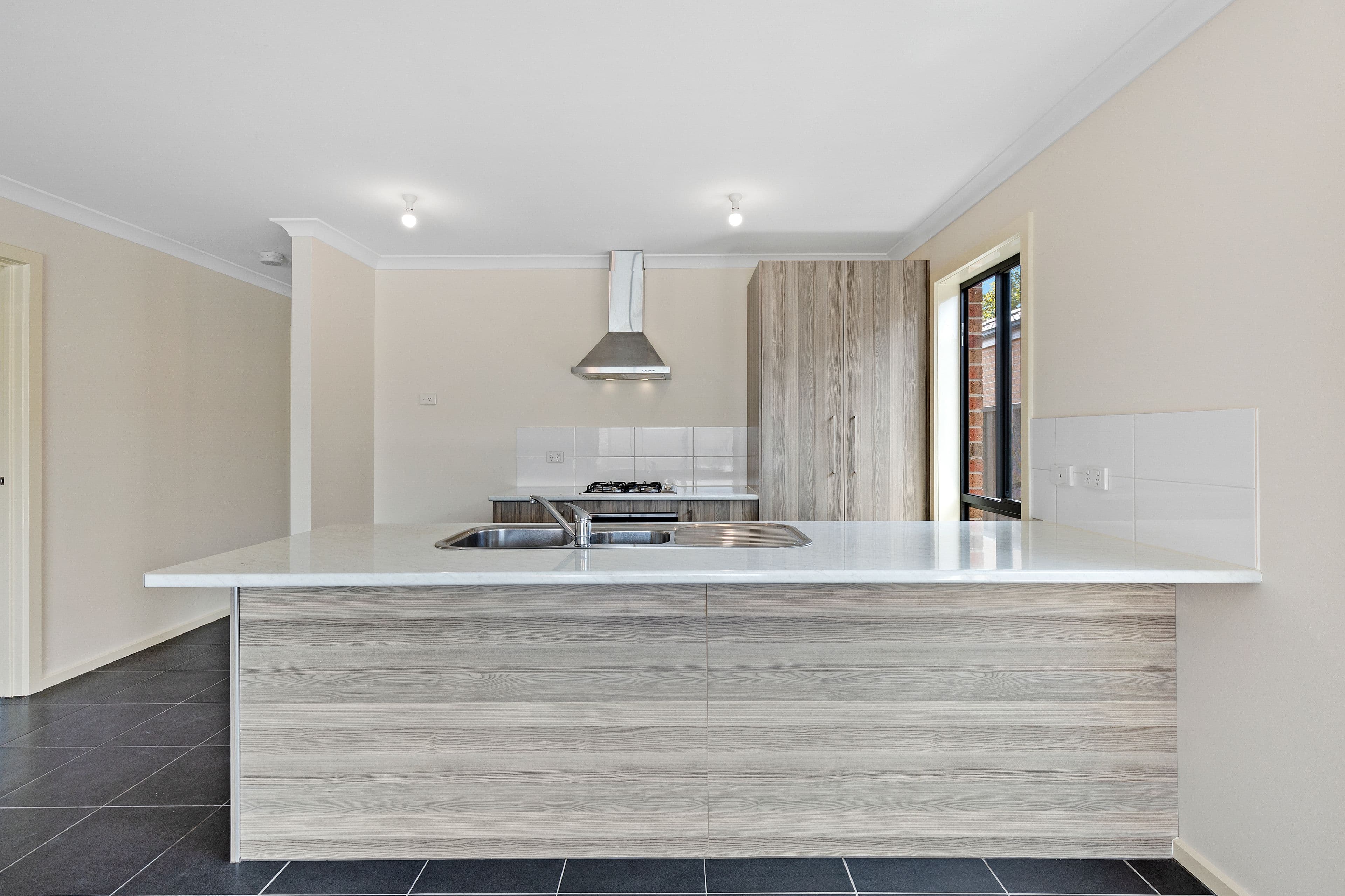 17 Phoenix Circuit, Brookfield VIC 3338, Brookfield - Thumbnail 4