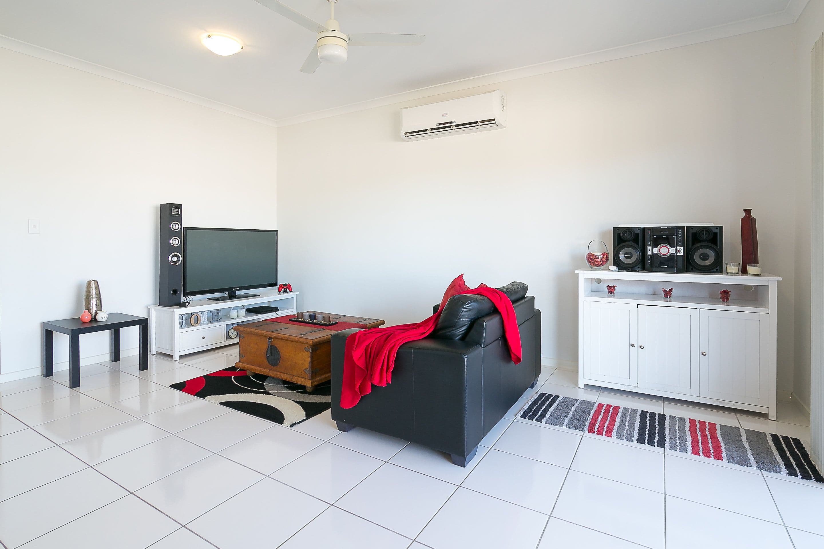 12 Cascades Street, Springfield Lakes QLD 4300, Springfield Lakes - Thumbnail 4