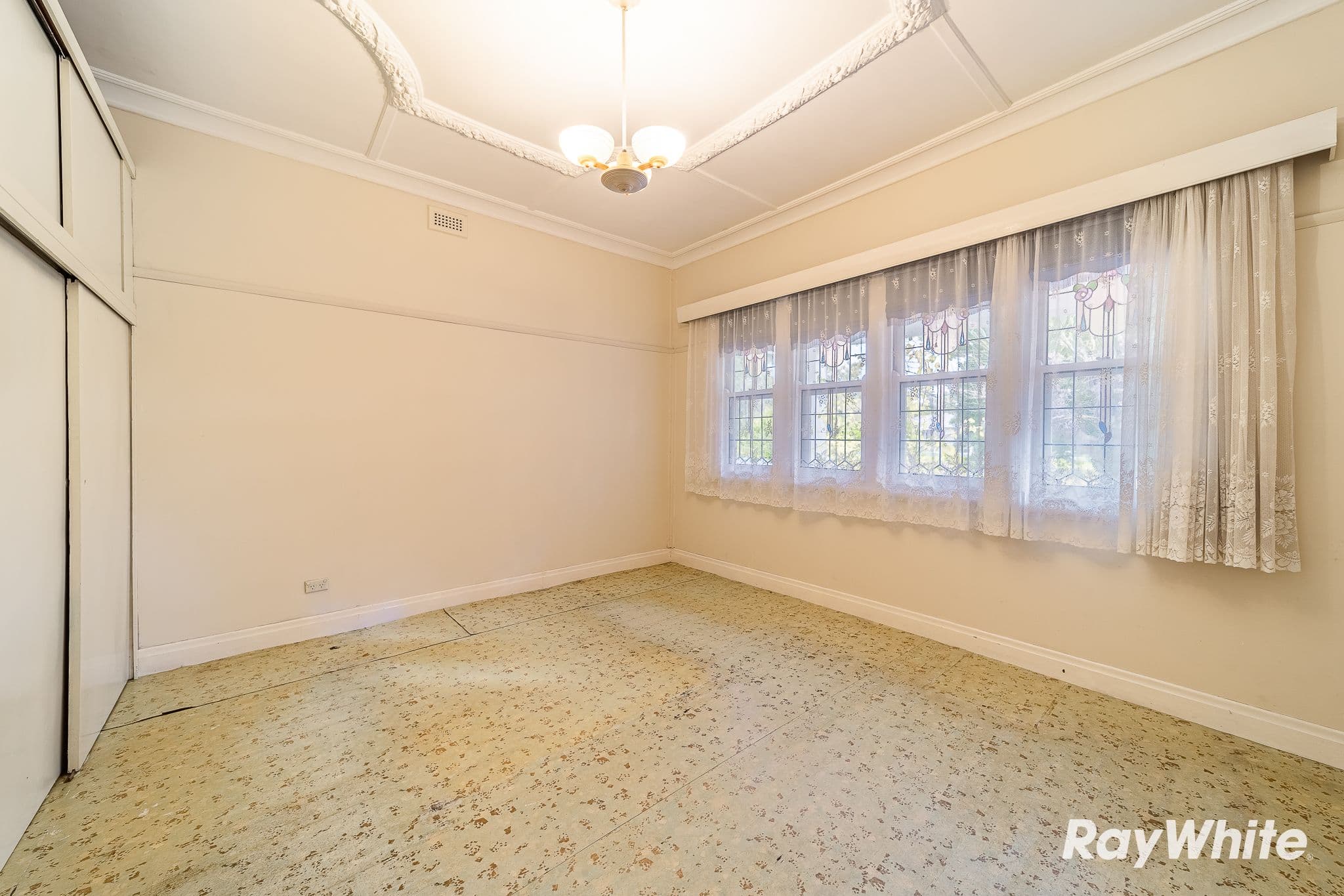 19 Havlin Street East, Kennington VIC 3550, Kennington - Thumbnail 5