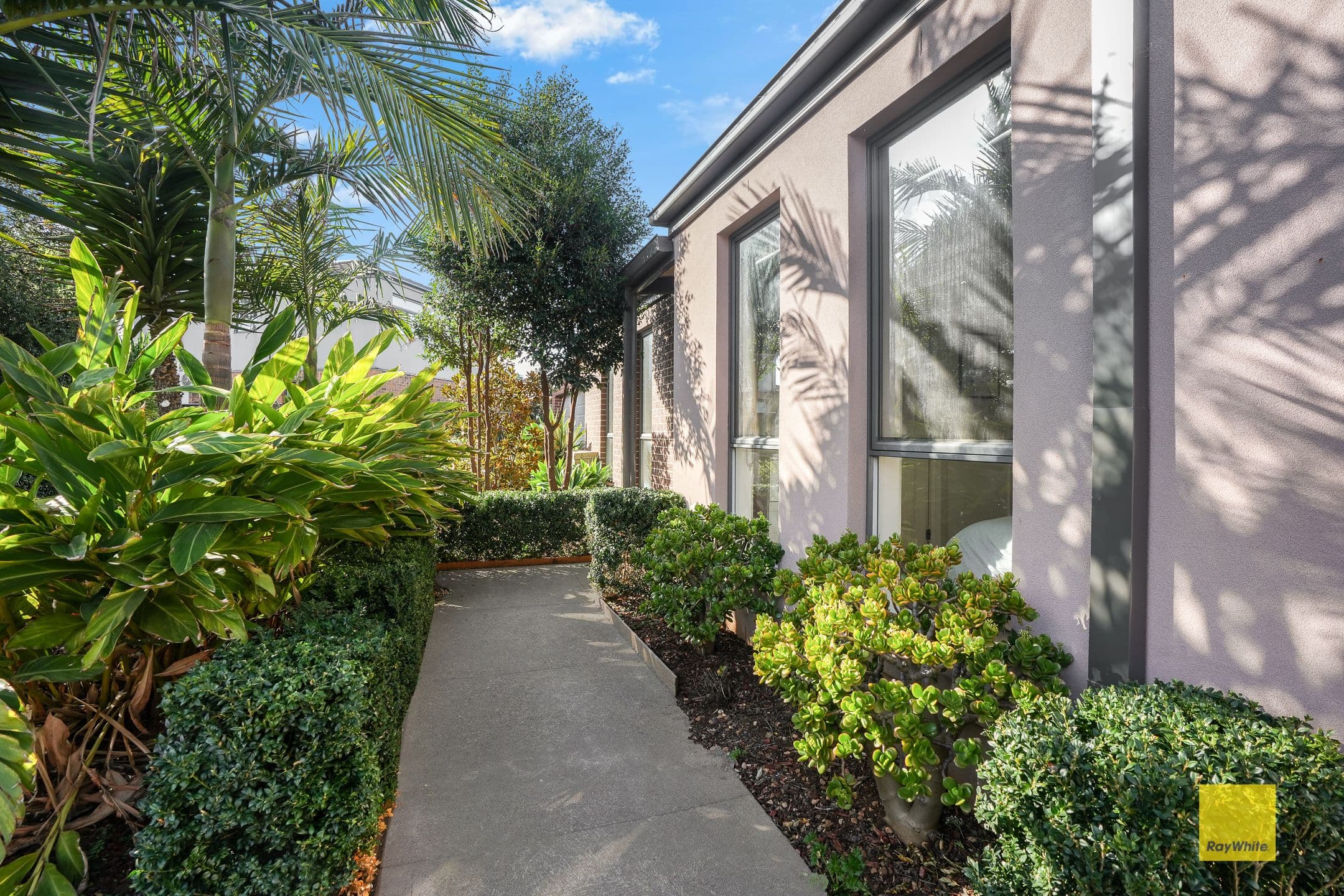 10 Bonita Avenue, Tarneit VIC 3029, Tarneit - Thumbnail 2