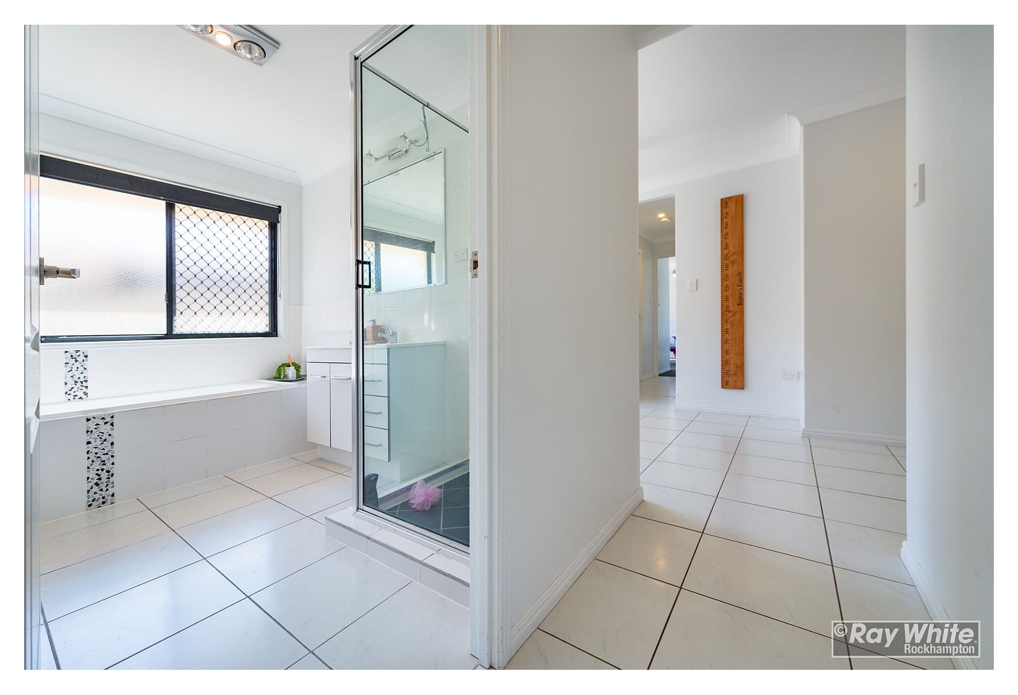 4 Laird Avenue, Norman Gardens QLD 4701, Norman Gardens - Thumbnail 6
