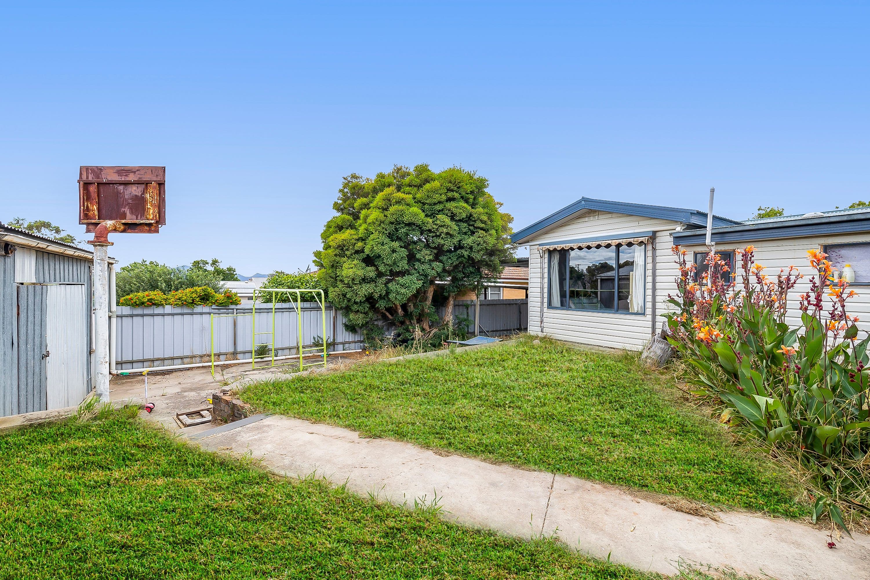 63 Girdlestone Street, Ararat VIC 3377, Ararat - Thumbnail 8