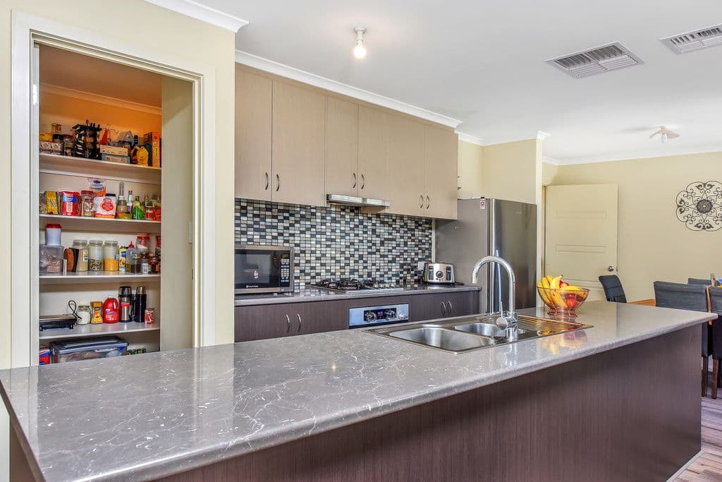 26 Sunderland Crescent, Seaford SA 5169, Seaford - Thumbnail 4