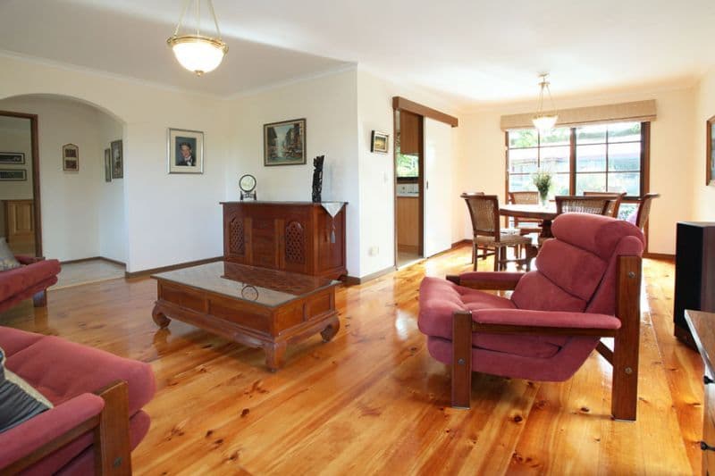13 Lindau Drive, VERMONT SOUTH VIC 3133, Vermont South - Thumbnail 4