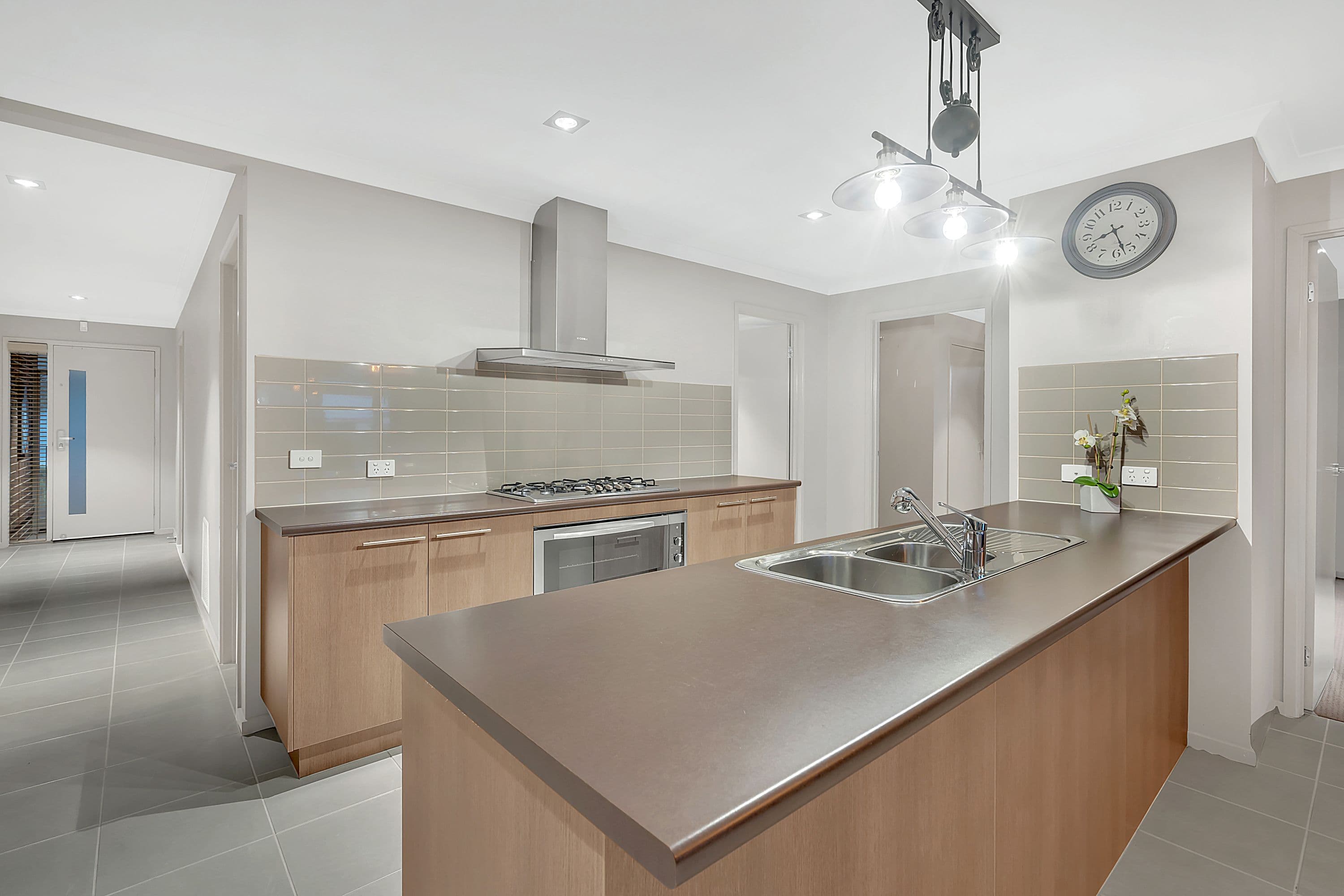 3 Priory Way, Beveridge VIC 3753, Beveridge - Thumbnail 3