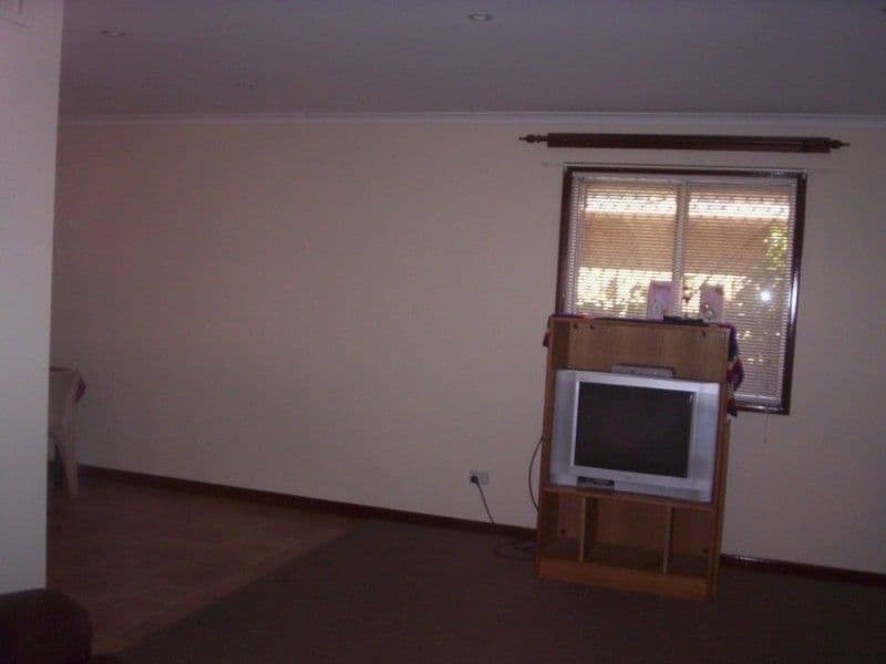 4 Yanderra Crescent, SOUTH HEDLAND WA 6722, South Hedland - Thumbnail 8