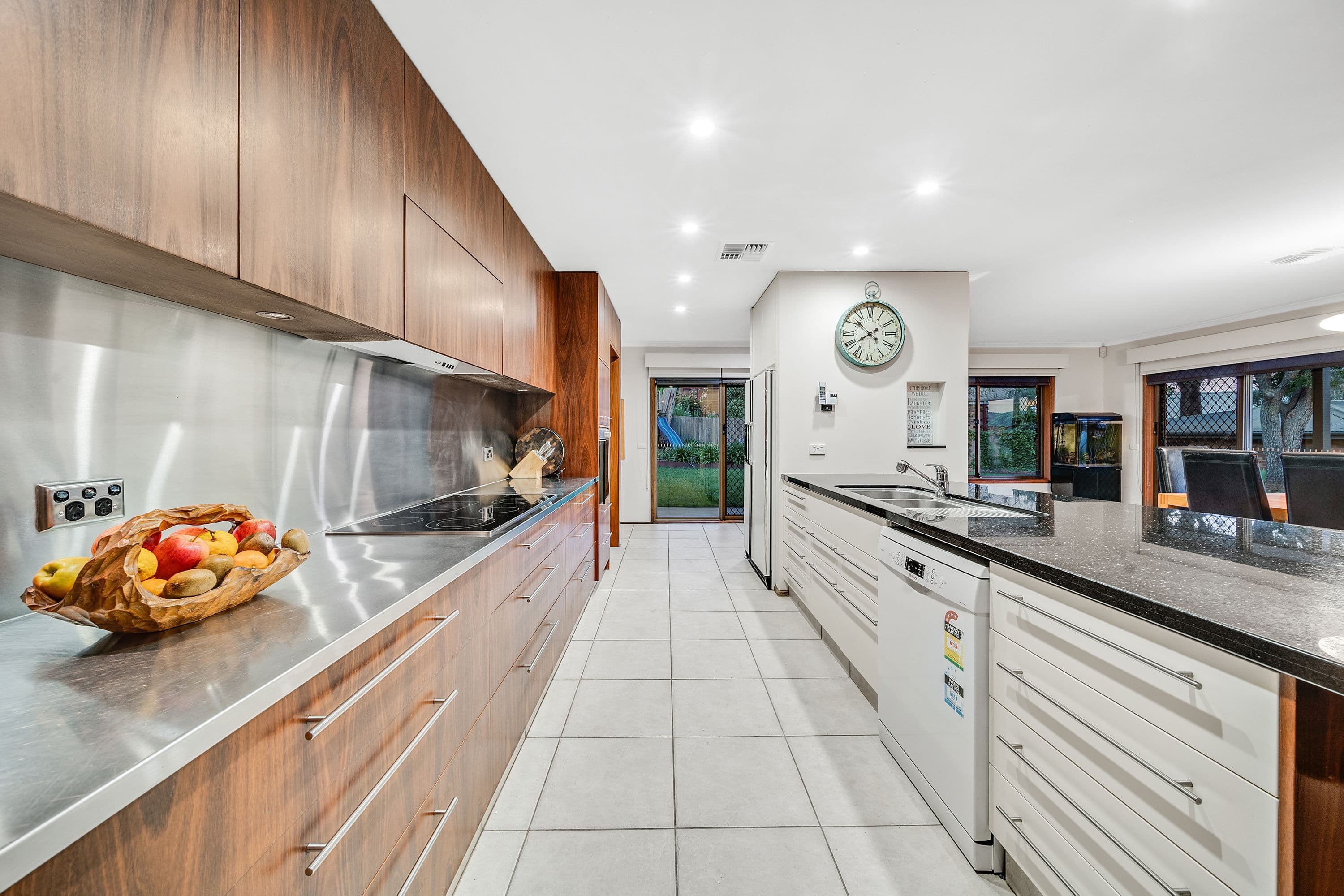27 Nunan Crescent, Oxley ACT 2903, Oxley - Thumbnail 6