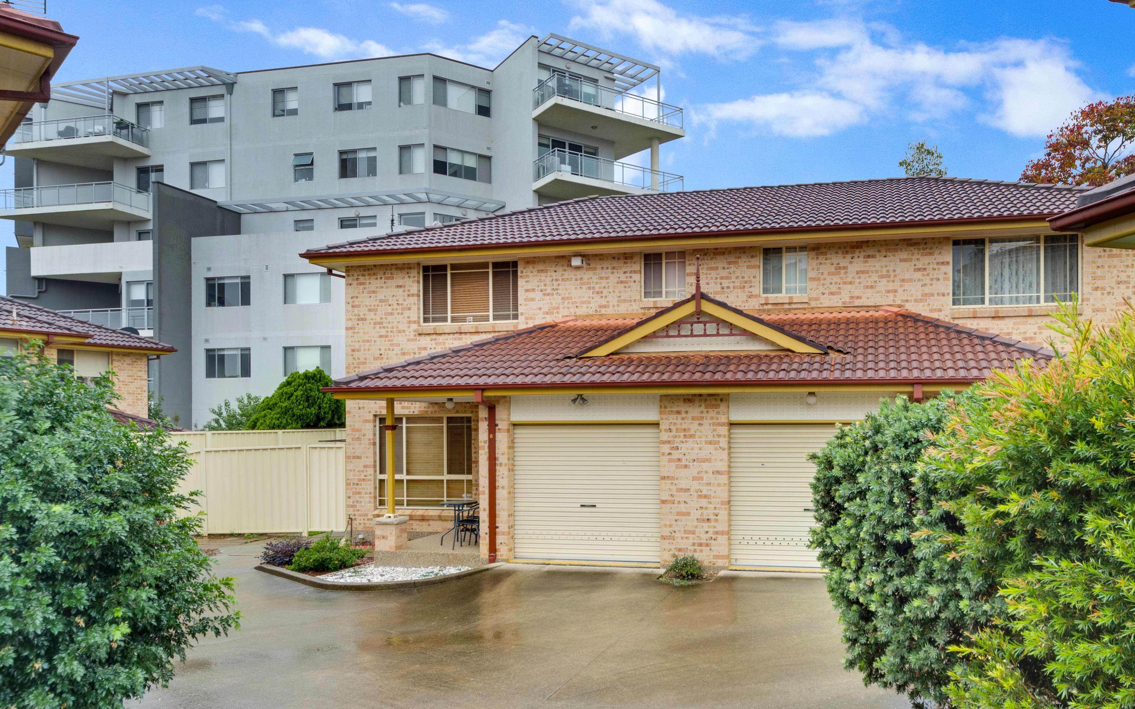 8/46 Chaimberlain Street, Campbelltown NSW 2560, Campbelltown - Image 1