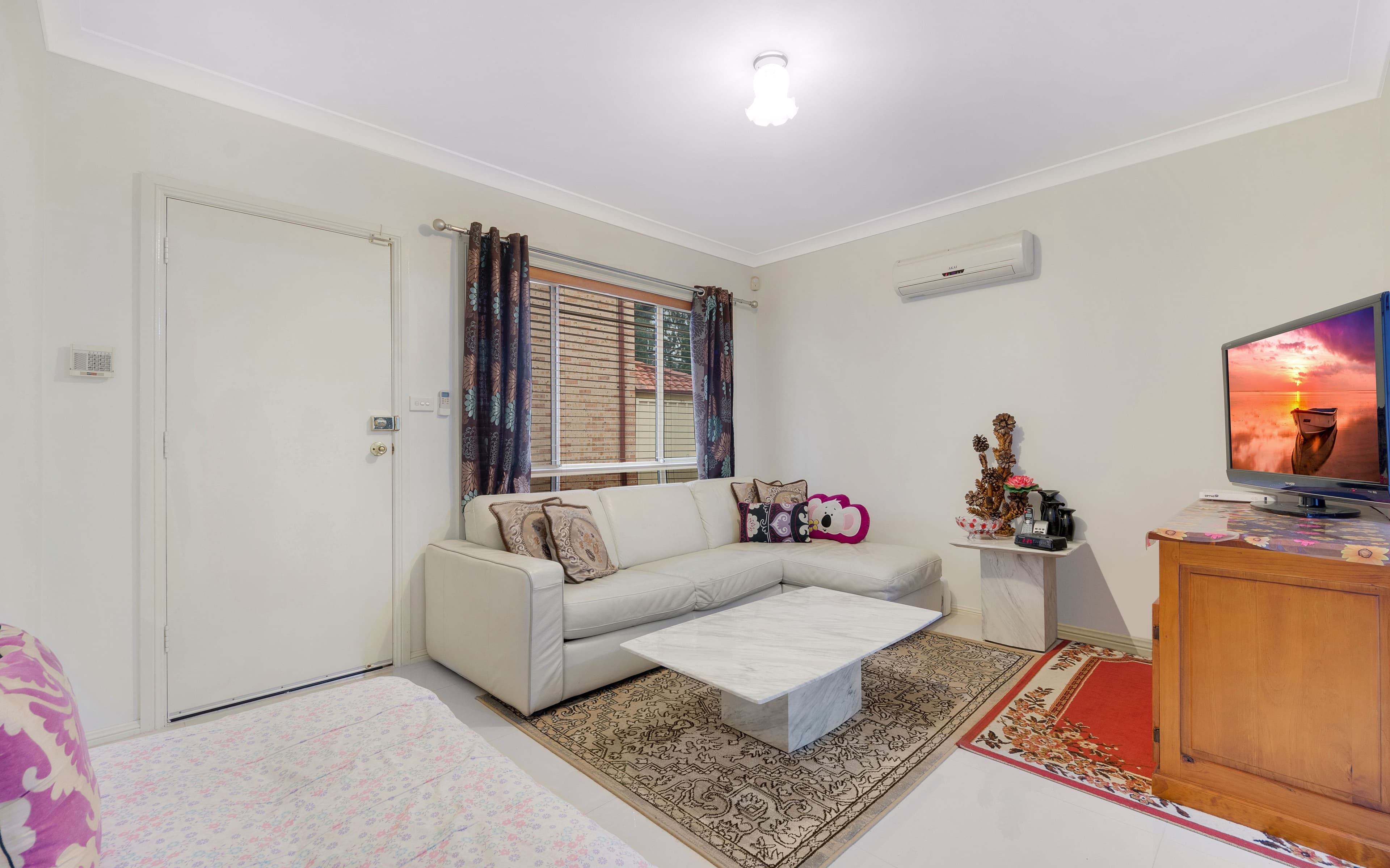 8/46 Chaimberlain Street, Campbelltown NSW 2560, Campbelltown - Thumbnail 3