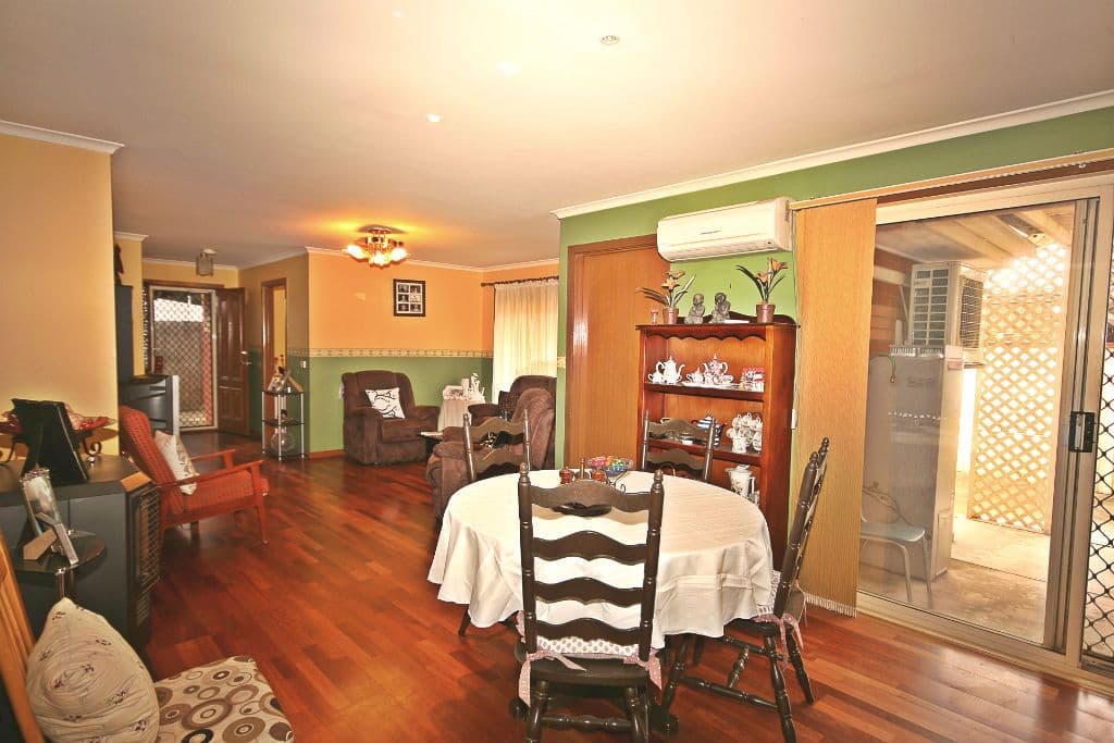52 Fox Street, ST ALBANS VIC 3021, St Albans - Thumbnail 3