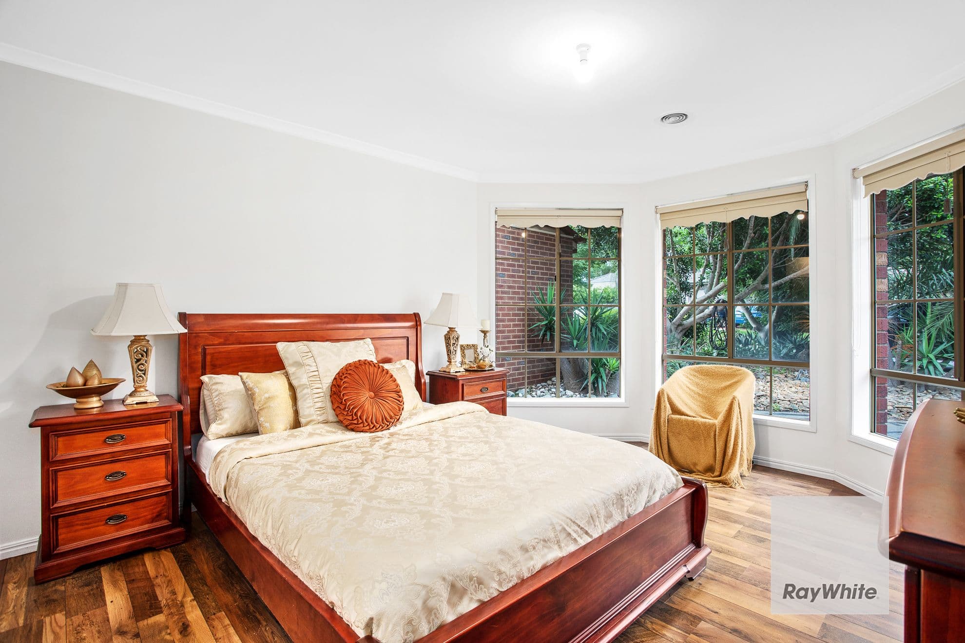 9 Mitchell Grove, Taylors Hill VIC 3037, Taylors Hill - Thumbnail 2
