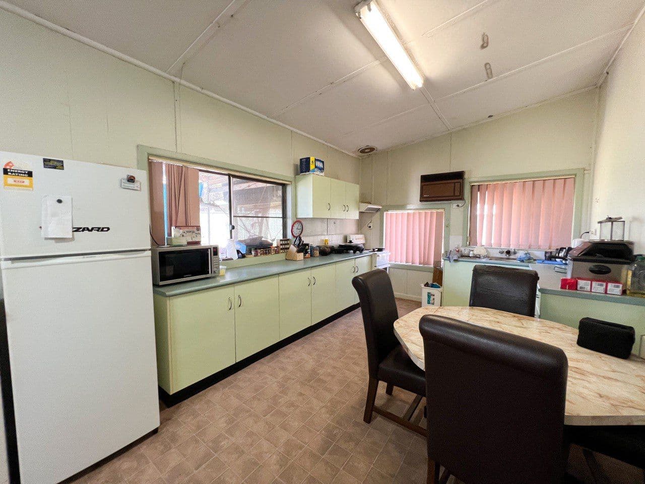 105 Boori Street, Peak Hill NSW 2869, Peak Hill - Thumbnail 5